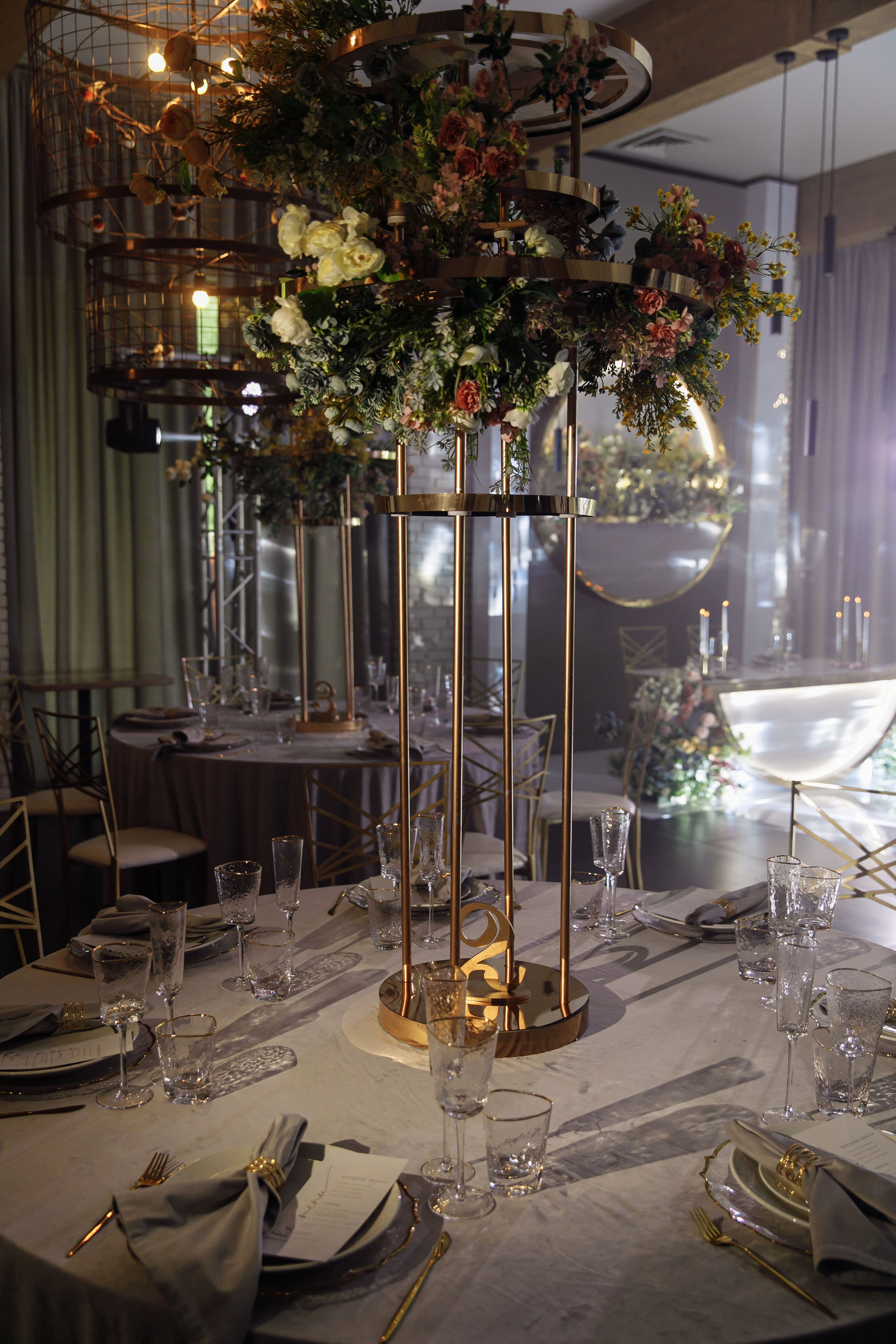 Люби меня люби. Rich Event Decor
