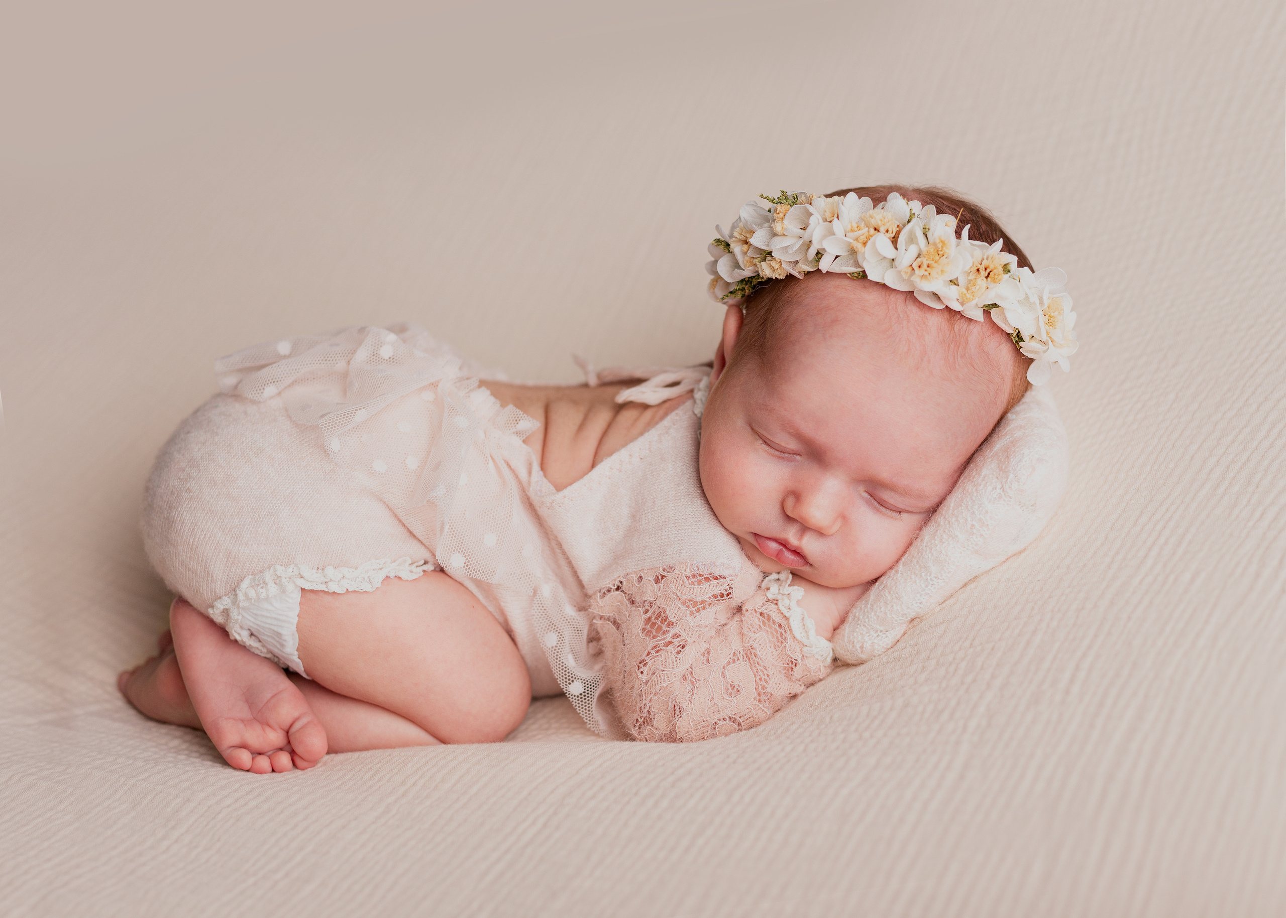 Фотограф новорожденных в Омске Анастасия Моисеева