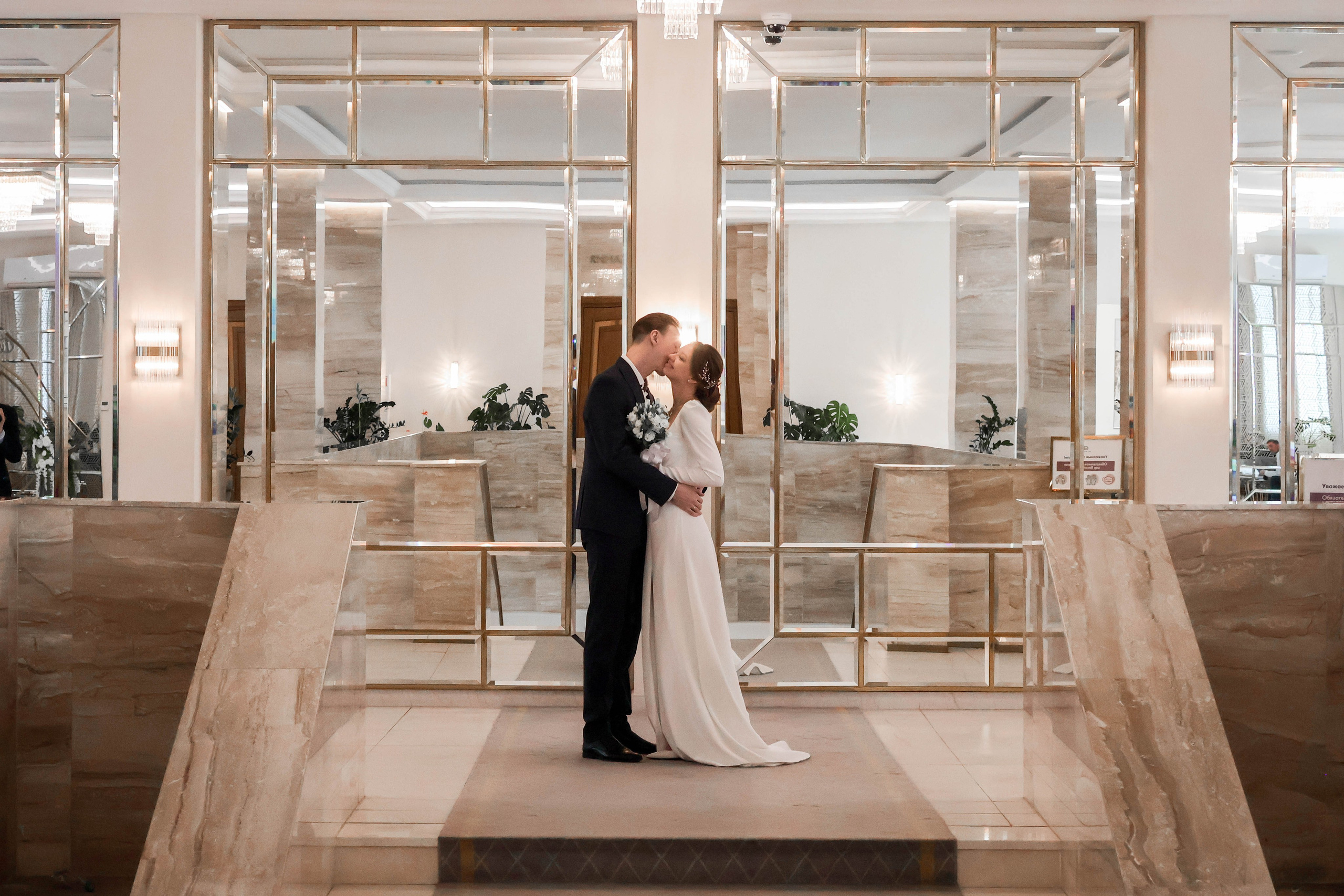 Тропическая история Пети и Кати. Виктория Шишкова свадебный фотограф Москва и МО (Балашиха, Щелково)