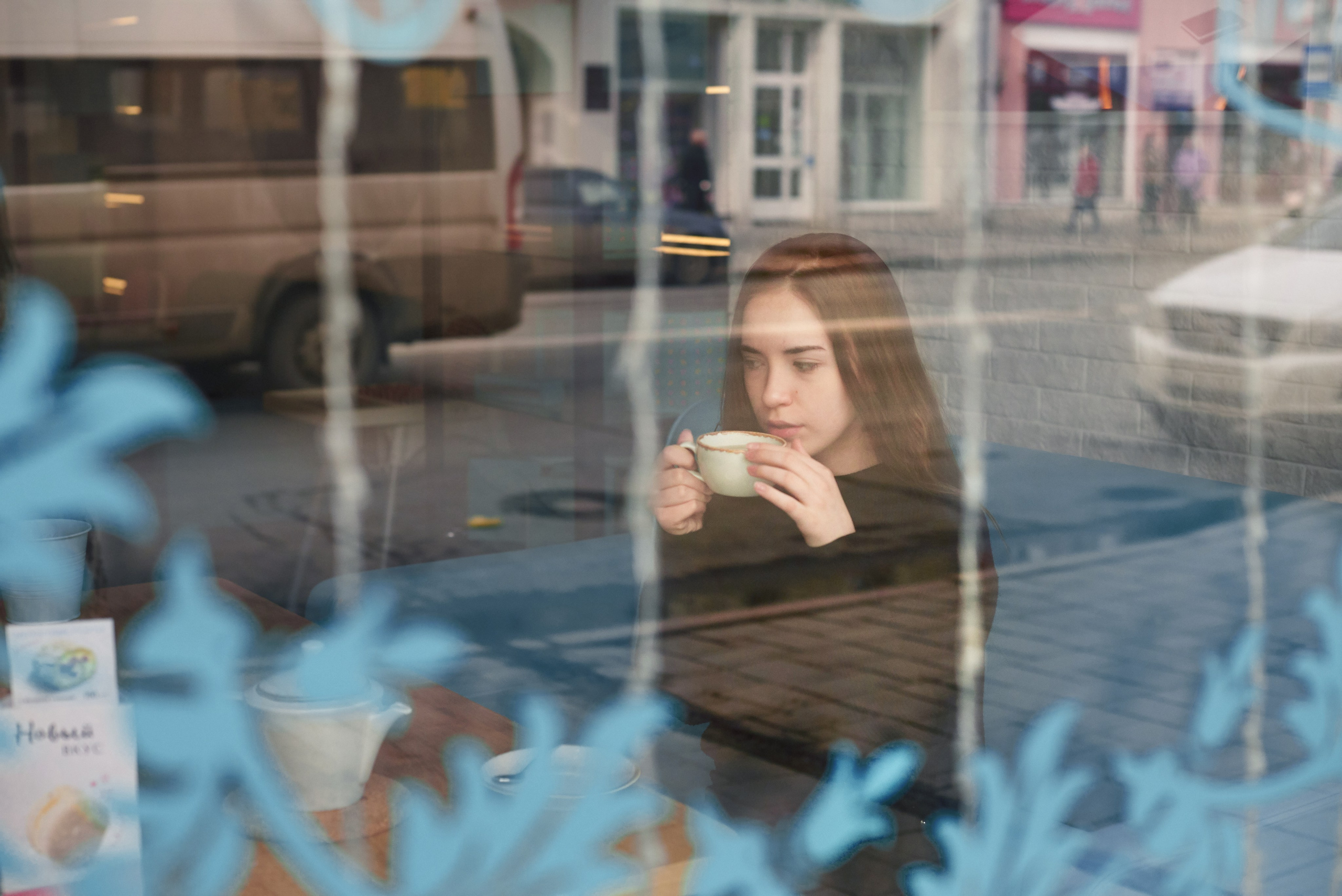 Фотосессия девушки в Самаре с макияжем и одеждой