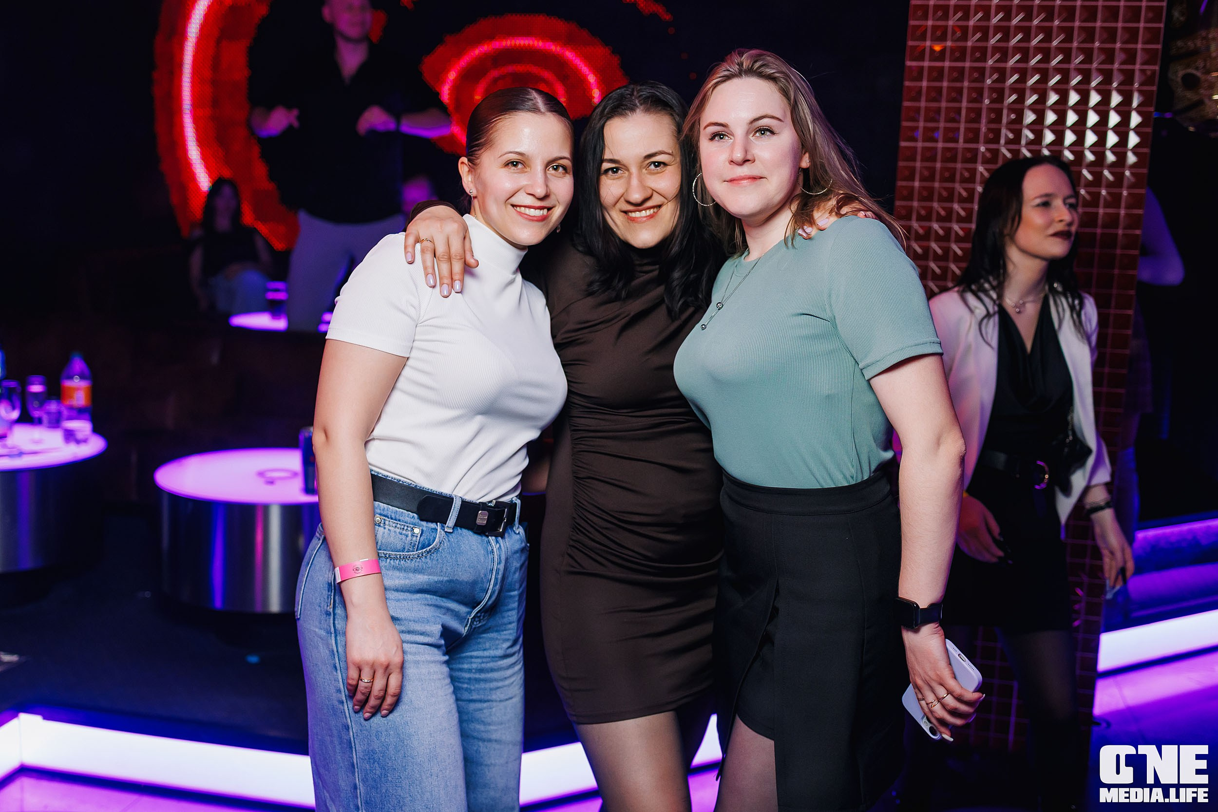 Фоторепортаж из РК Планета. One Media Life: фоторепортажи, фотоотчеты с мероприятий и заведений