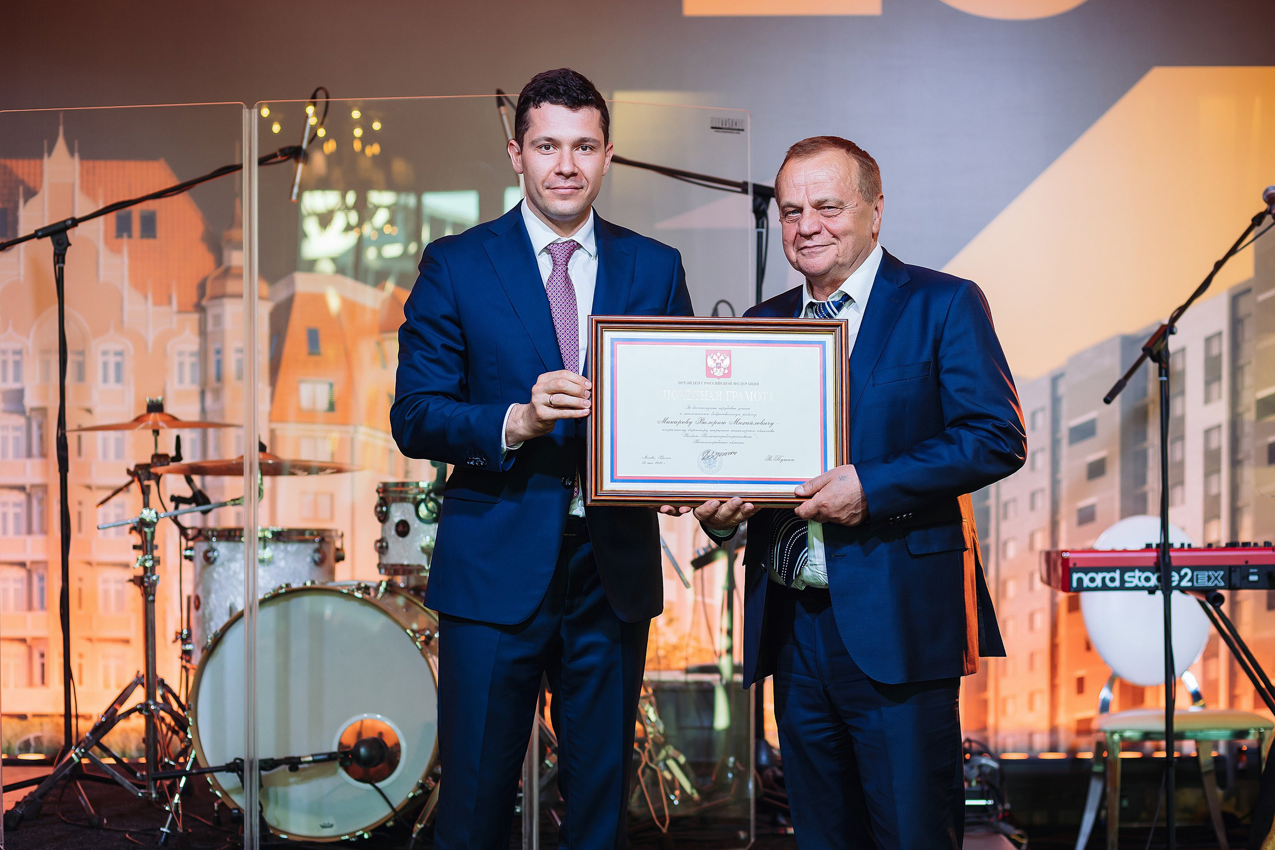 Услуги. One Media Life: фоторепортажи, фотоотчеты с мероприятий и заведений