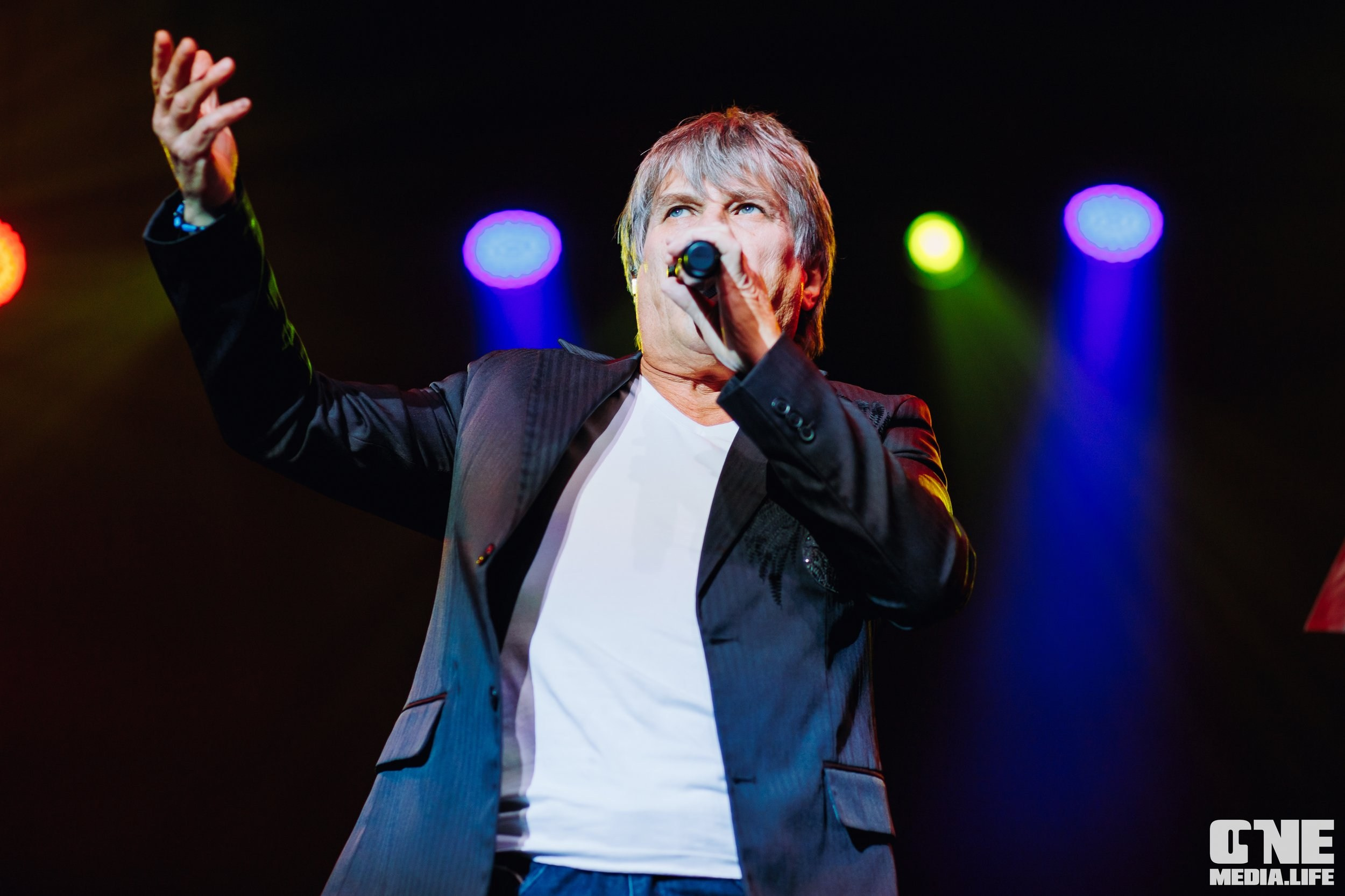 Фоторепортаж из театра эстрады Янтарь-холл. One Media Life: фоторепортажи, фотоотчеты с мероприятий и заведений