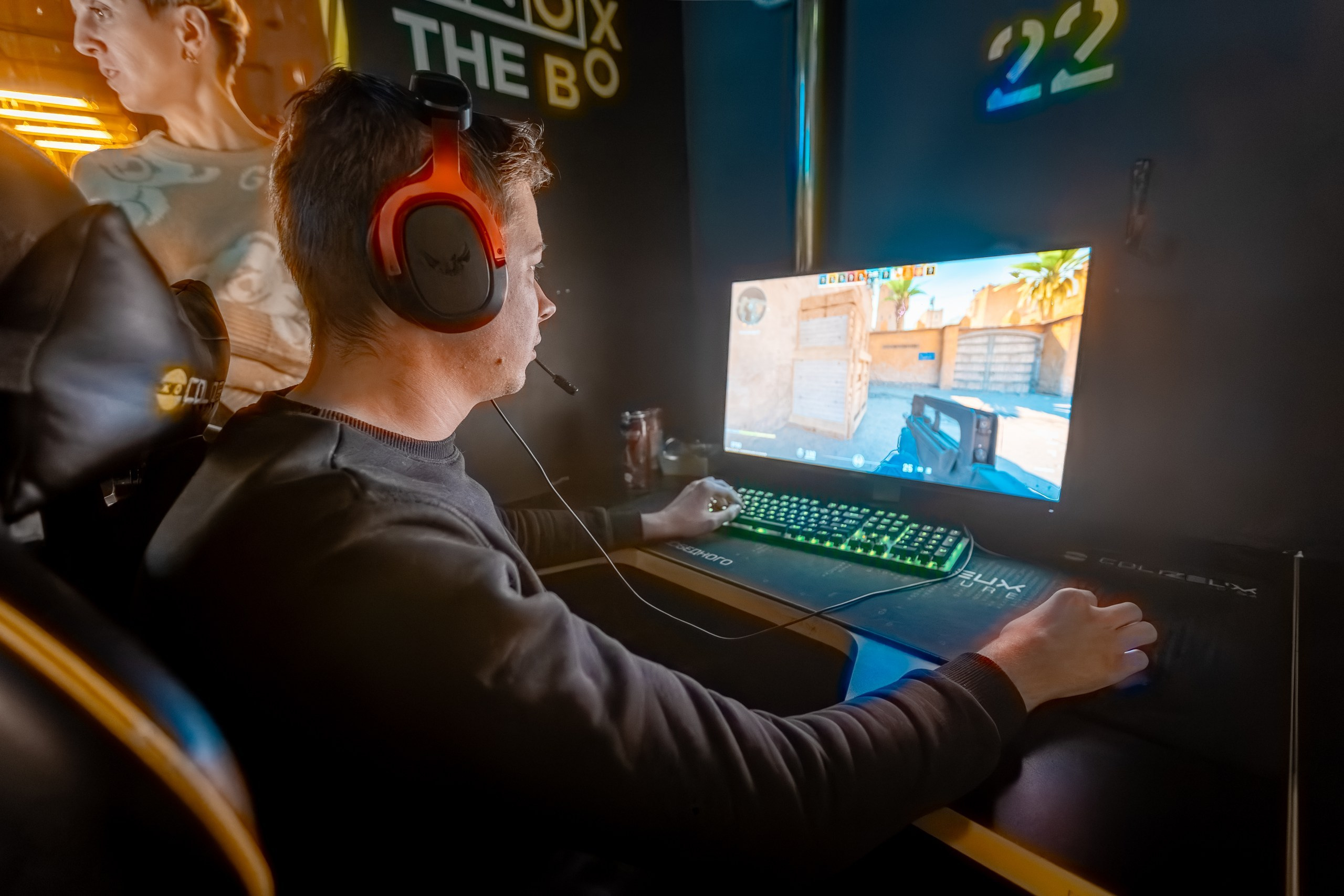 Терра Ассистанс, корпоратив в кибер-клубе. Марк Шишкин — репортажный фотограф в Воронеже и России