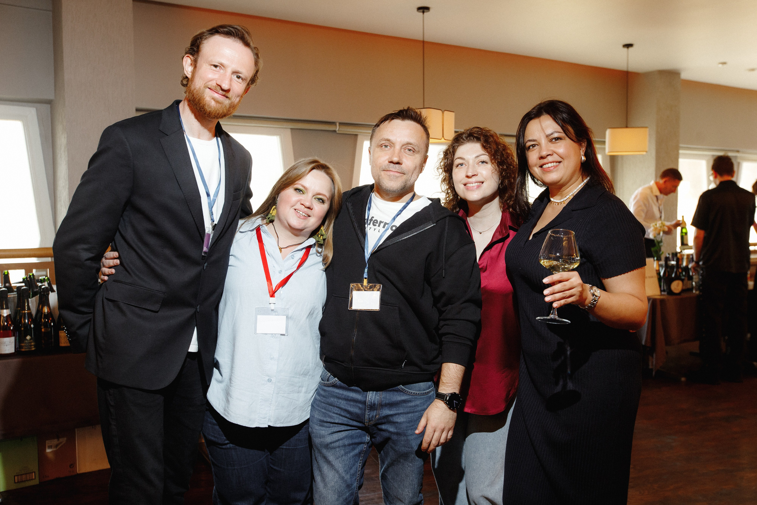 ФЕСТИВАЛЬ ИГРИСТЫХ ВИН. СВОИ. ФОТООТЧЕТЫ-СОБЫТИЯ-МЕСТА