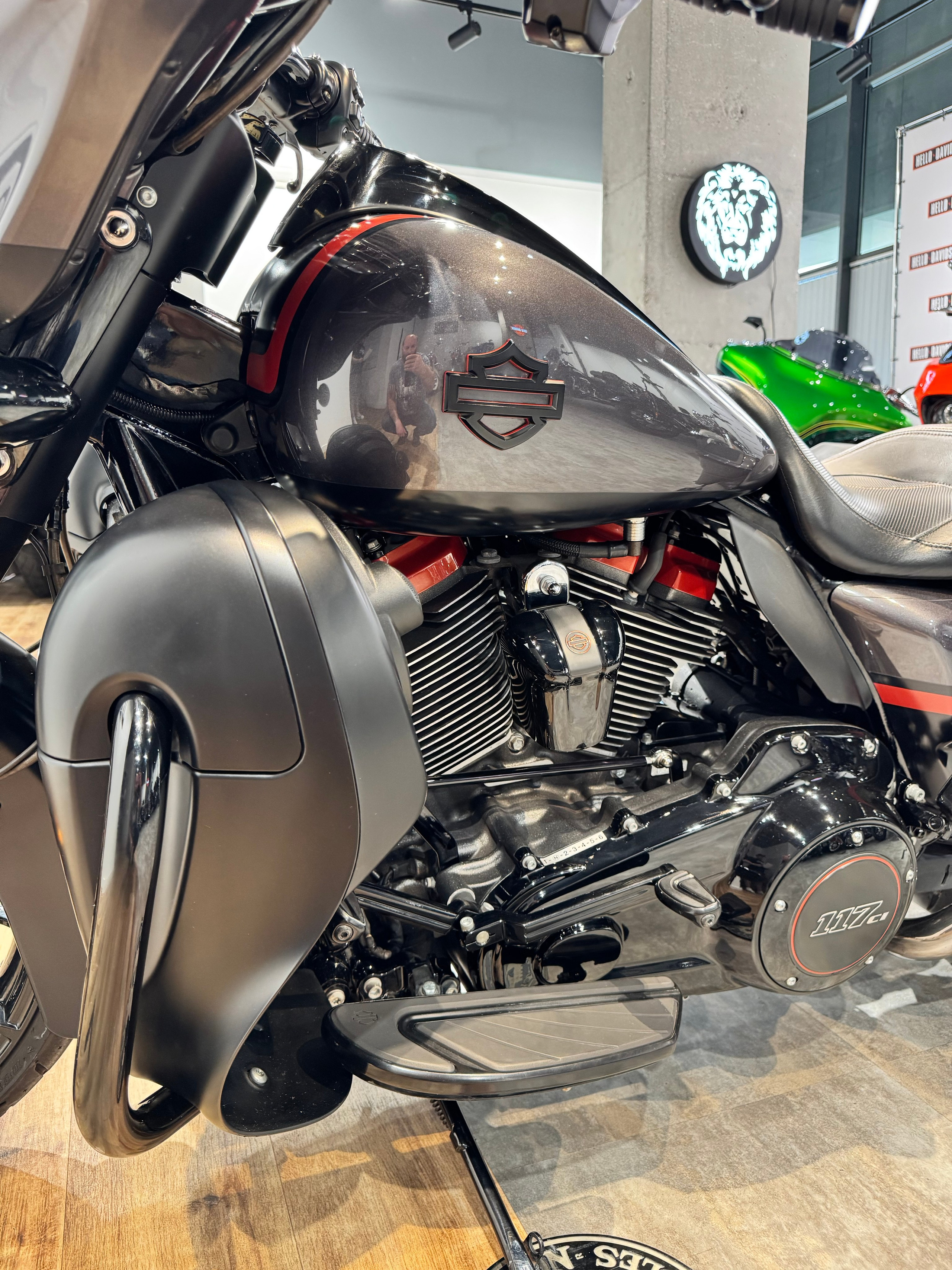 Harley Davidson 117 CVO Street Glide Special (Touring) — купить мотоцикл. Hello Davidson, Москва. Только хорошие мотоциклы…