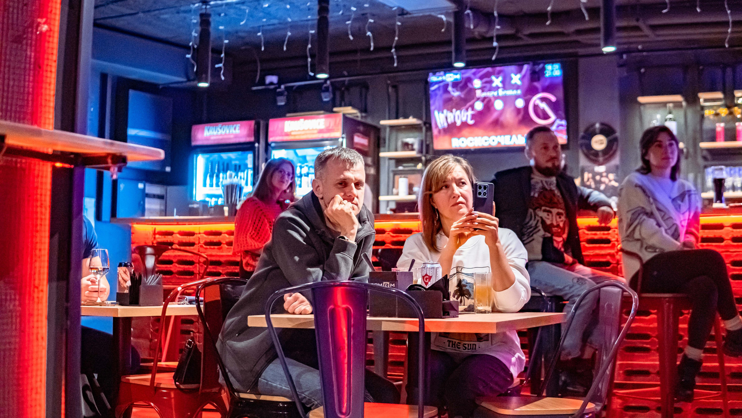 Репортажные фотографии творческого вечера Такие дела, Панда