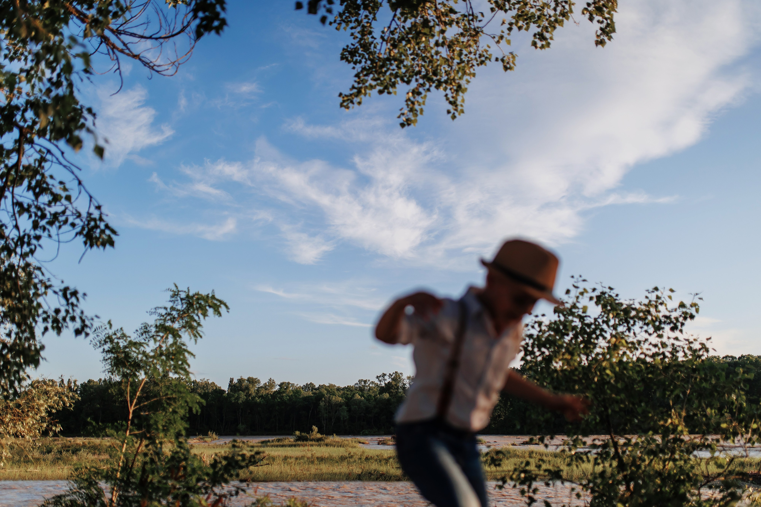 Пацанская фотопрогулка по Чистым прудам г. Лабинск. Дмитрий Шевченко свадебное фото в г. Краснодар — Армавир — Лабинск