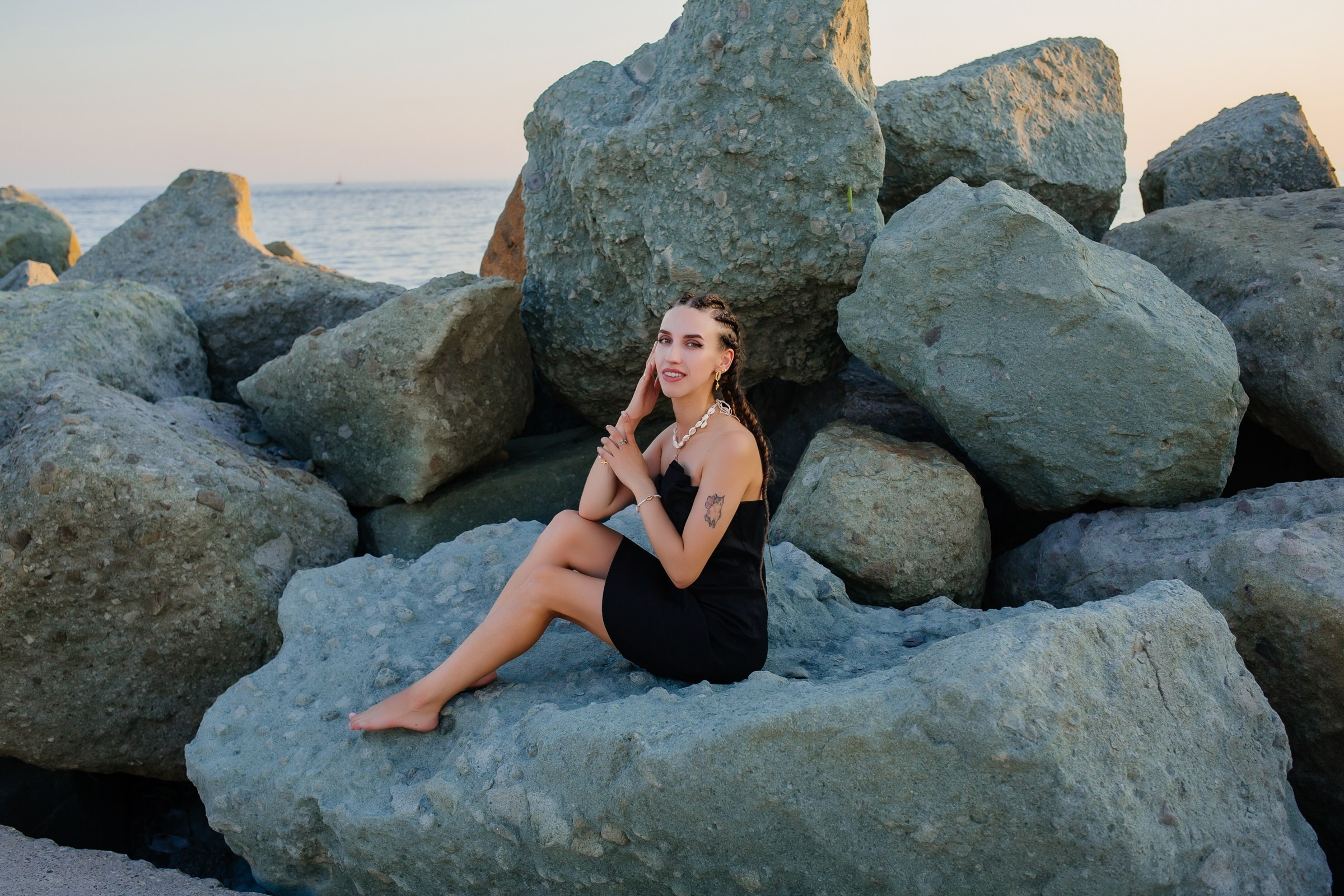 Лавстори фотосессия на закате в Адлере. Фотограф Сочи Адлер. Солькаева Анастасия