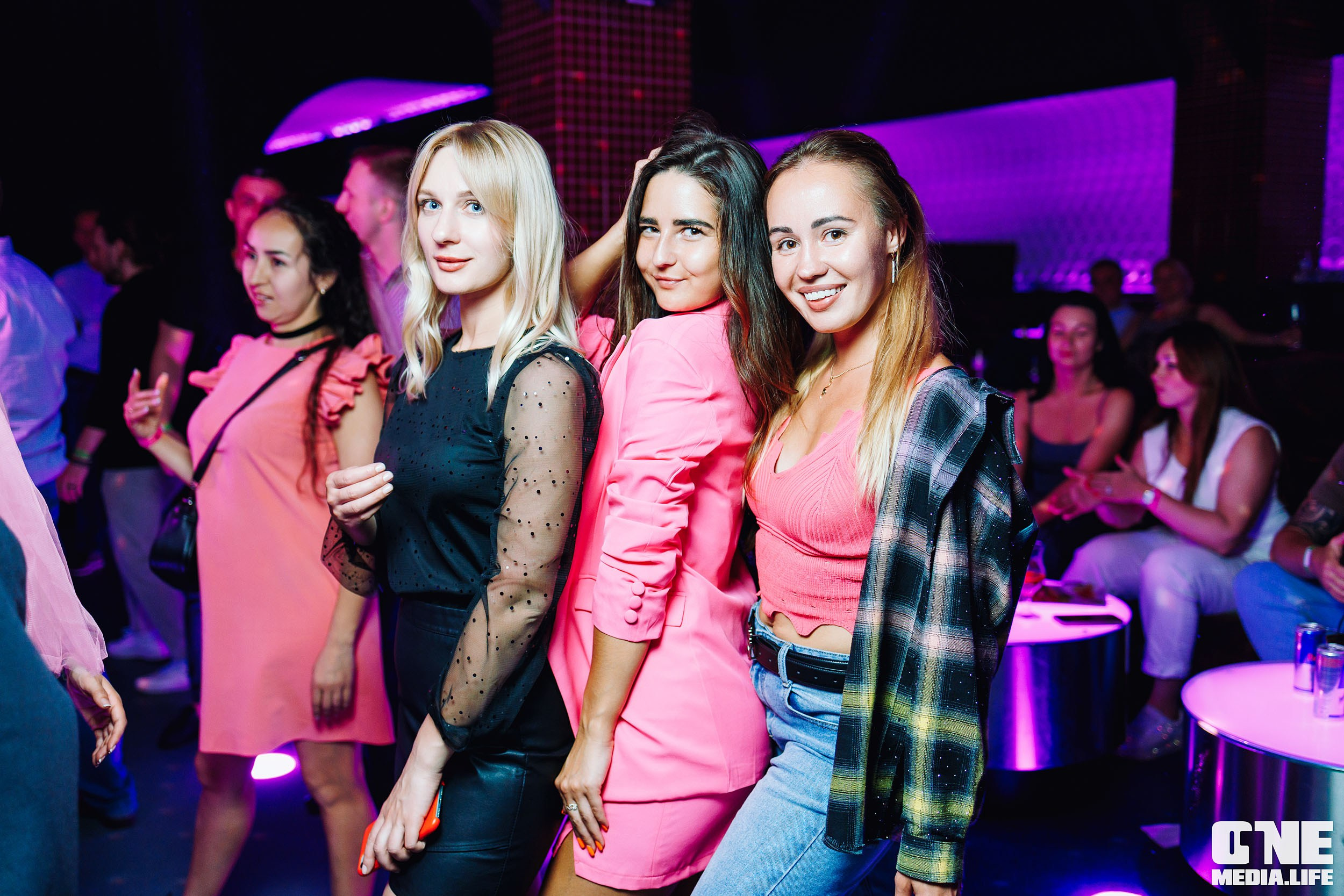 Фоторепортаж из РК Планета. One Media Life: фоторепортажи, фотоотчеты с мероприятий и заведений