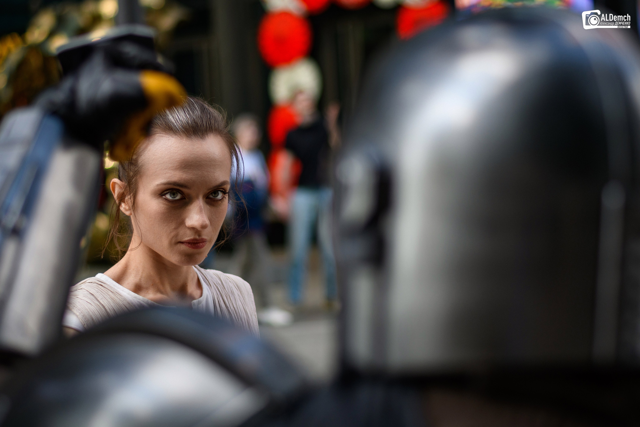 Рей против Мандалорца по звёздным войнам косплей фотосессия