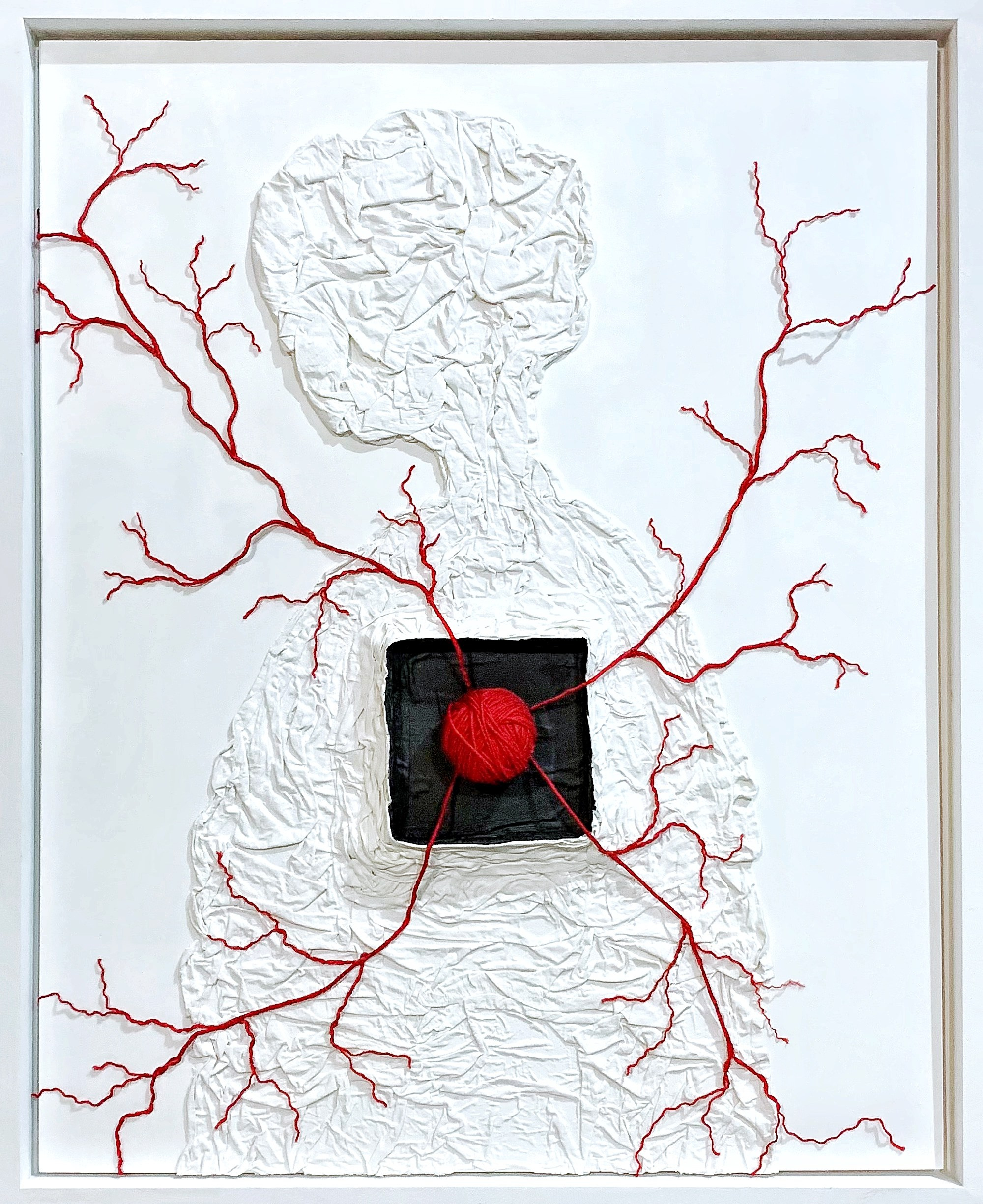 "Автопортрет". Акрил, фанера в раме, текстиль, нить 85х105 см, 2021 год. В частной коллекции