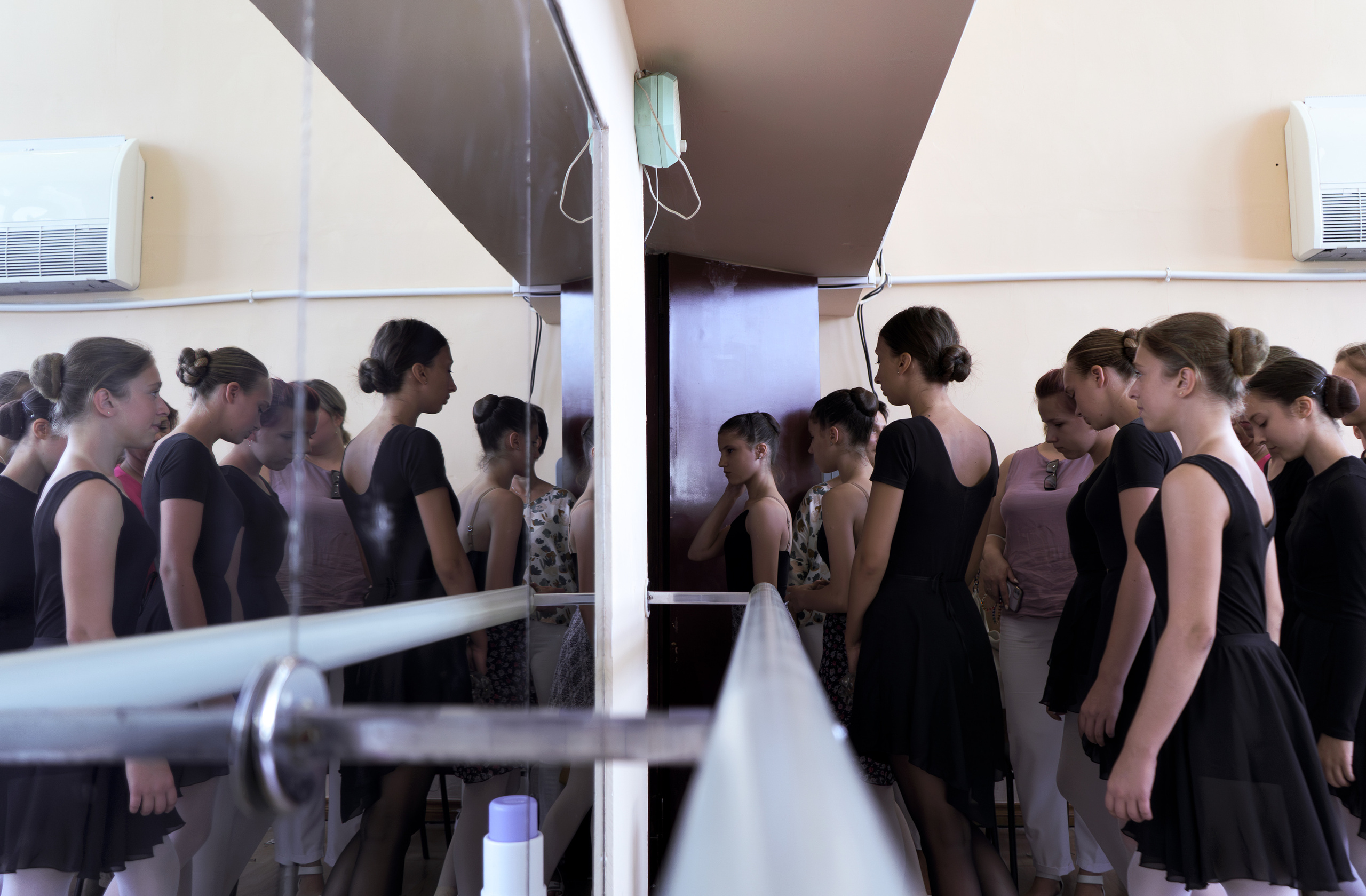 Репортажная фотосессия в г. Симферополе для оперы и балета. Виктория Беник