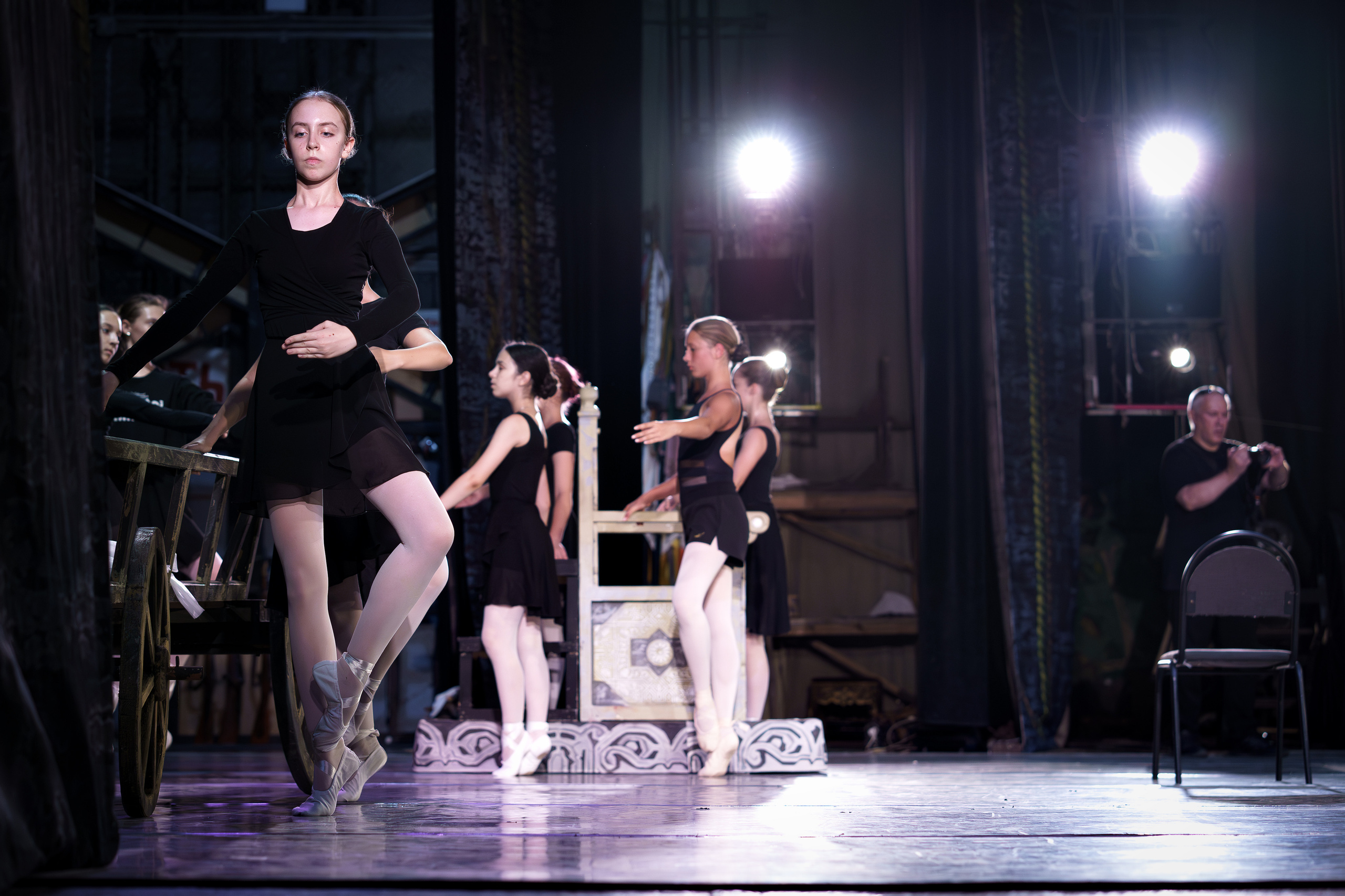 Репортажная фотосессия в г. Симферополе для оперы и балета. Виктория Беник