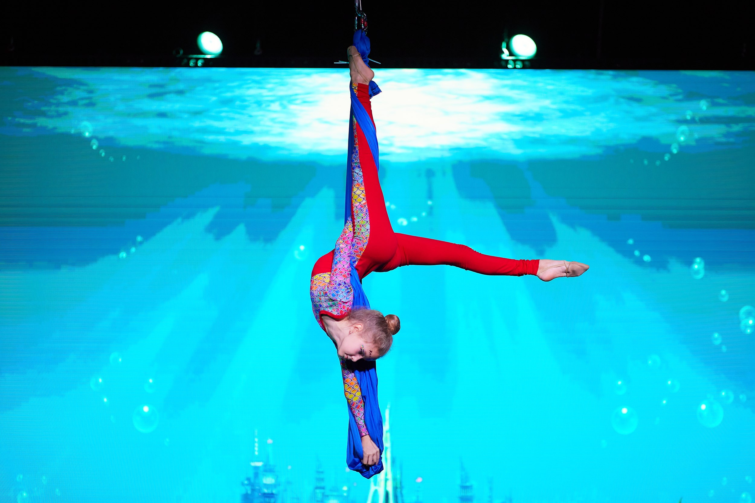 Анонс фоторепортажа с Концерта Грация. POLE DANCE. Photographer for business Mikhail Semenov. Aqua photo studio, photo school