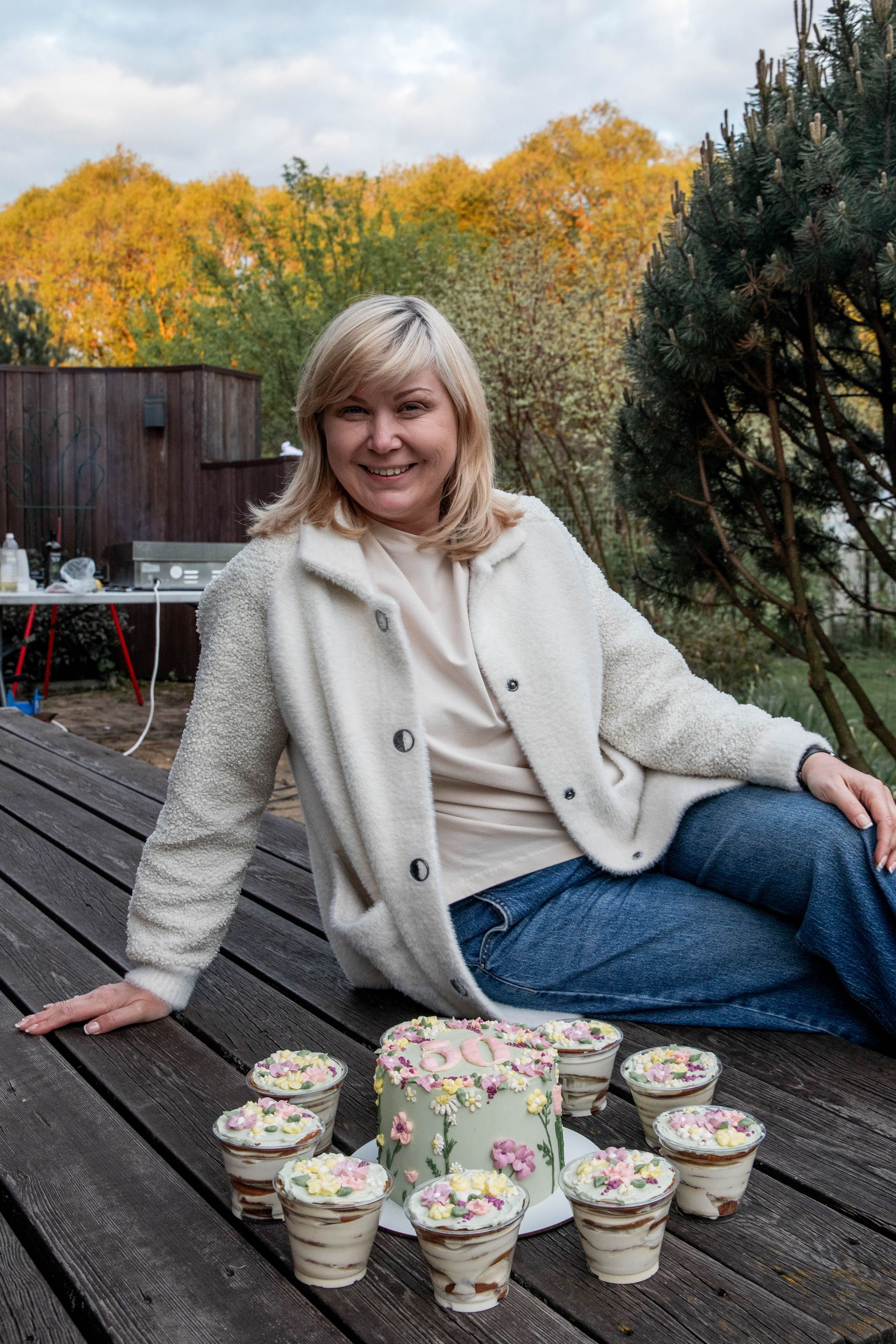 Аренда загородного дома для свадьбы или отдыха по Ярославскому шоссе. Банкетный зал Веранда в Якушево у озера для свадеб, юбилеев, корпоративов. Официальный сайт