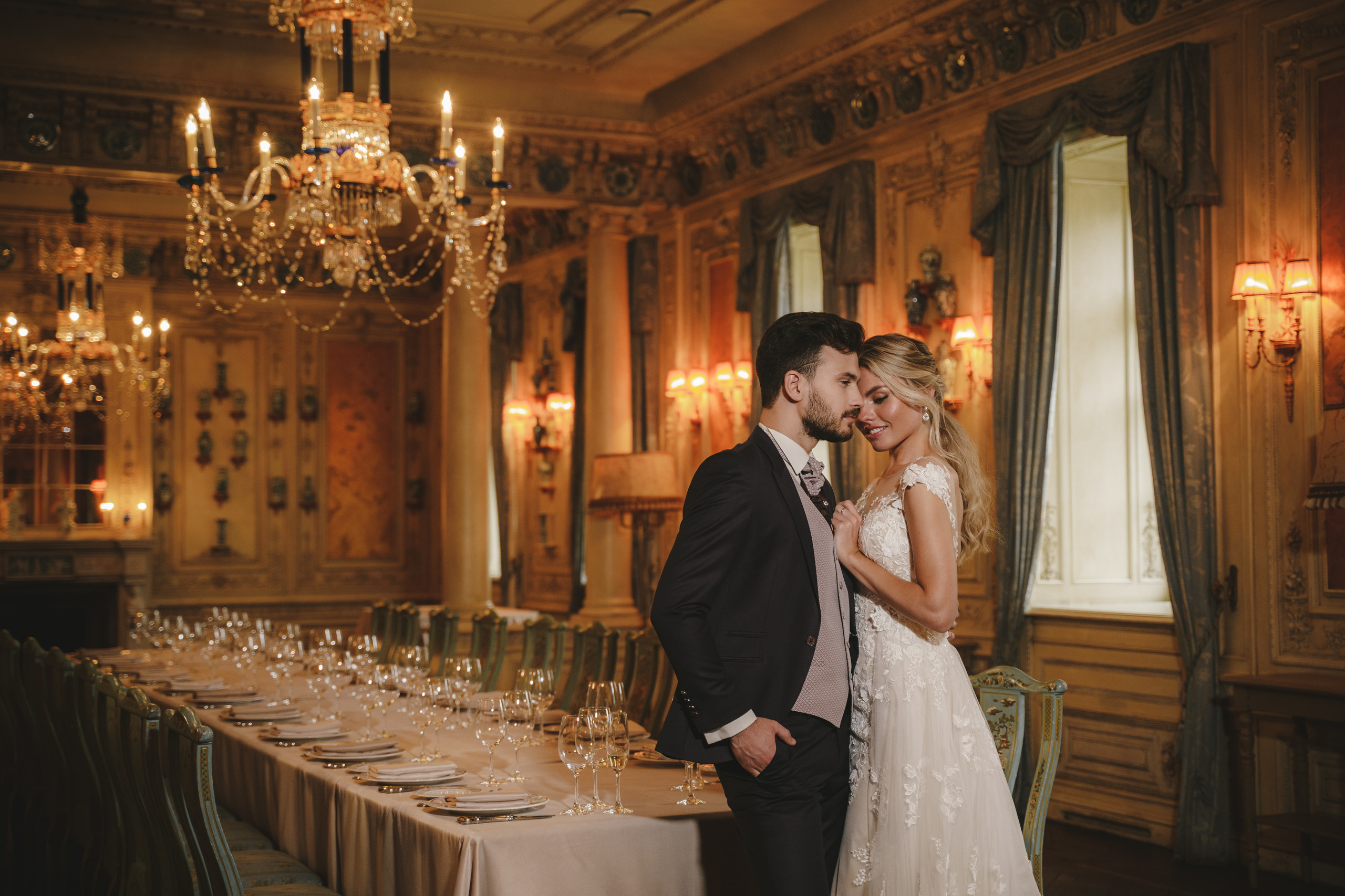 Как записаться на свадебную фотосессию в ресторан Турандот