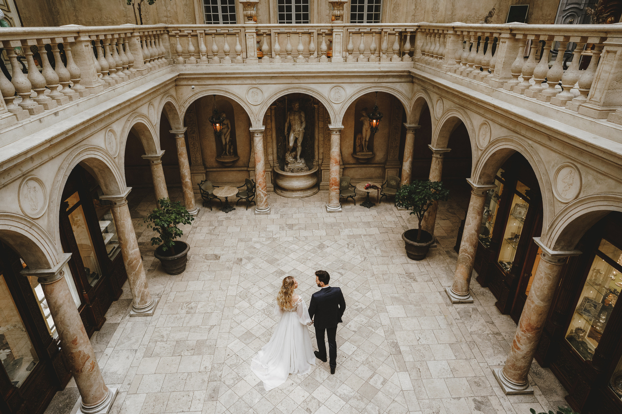 Как записаться на свадебную фотосессию в ресторан Турандот