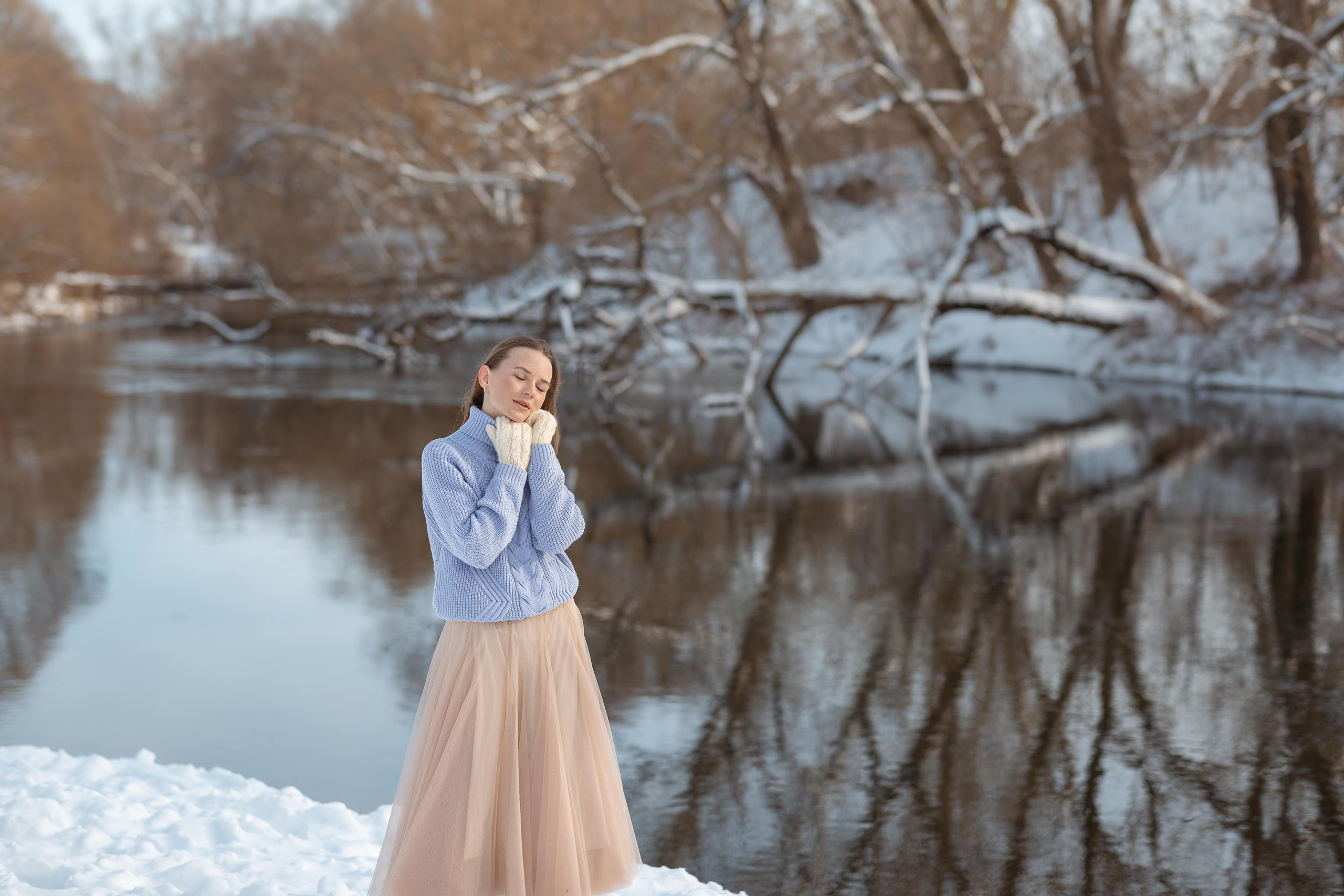 Таня и Оля с лошадью в Прилепах. Женский семейный фотограф Тула Москва Захарова Анна