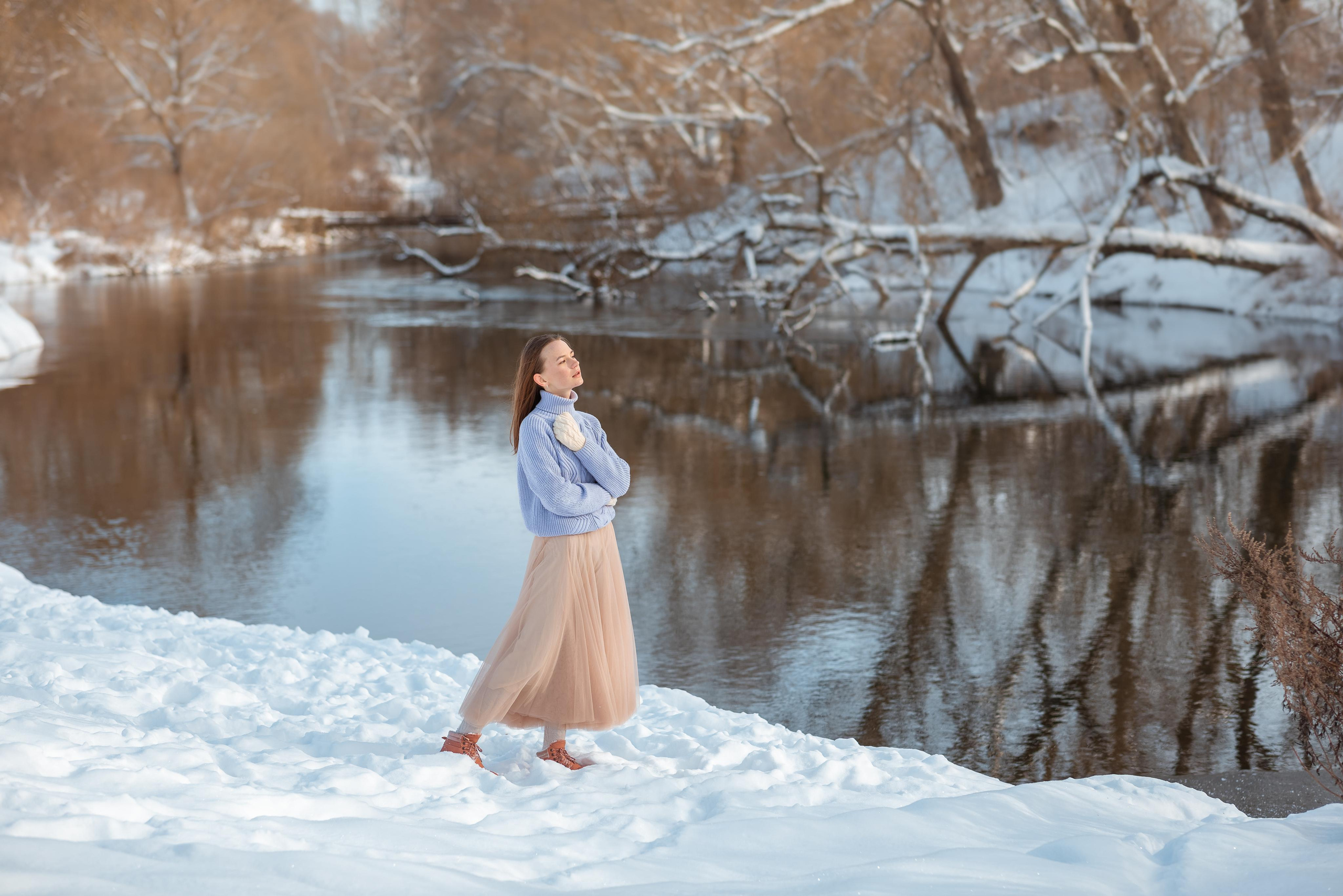 Таня и Оля с лошадью в Прилепах. Женский семейный фотограф Тула Москва Захарова Анна