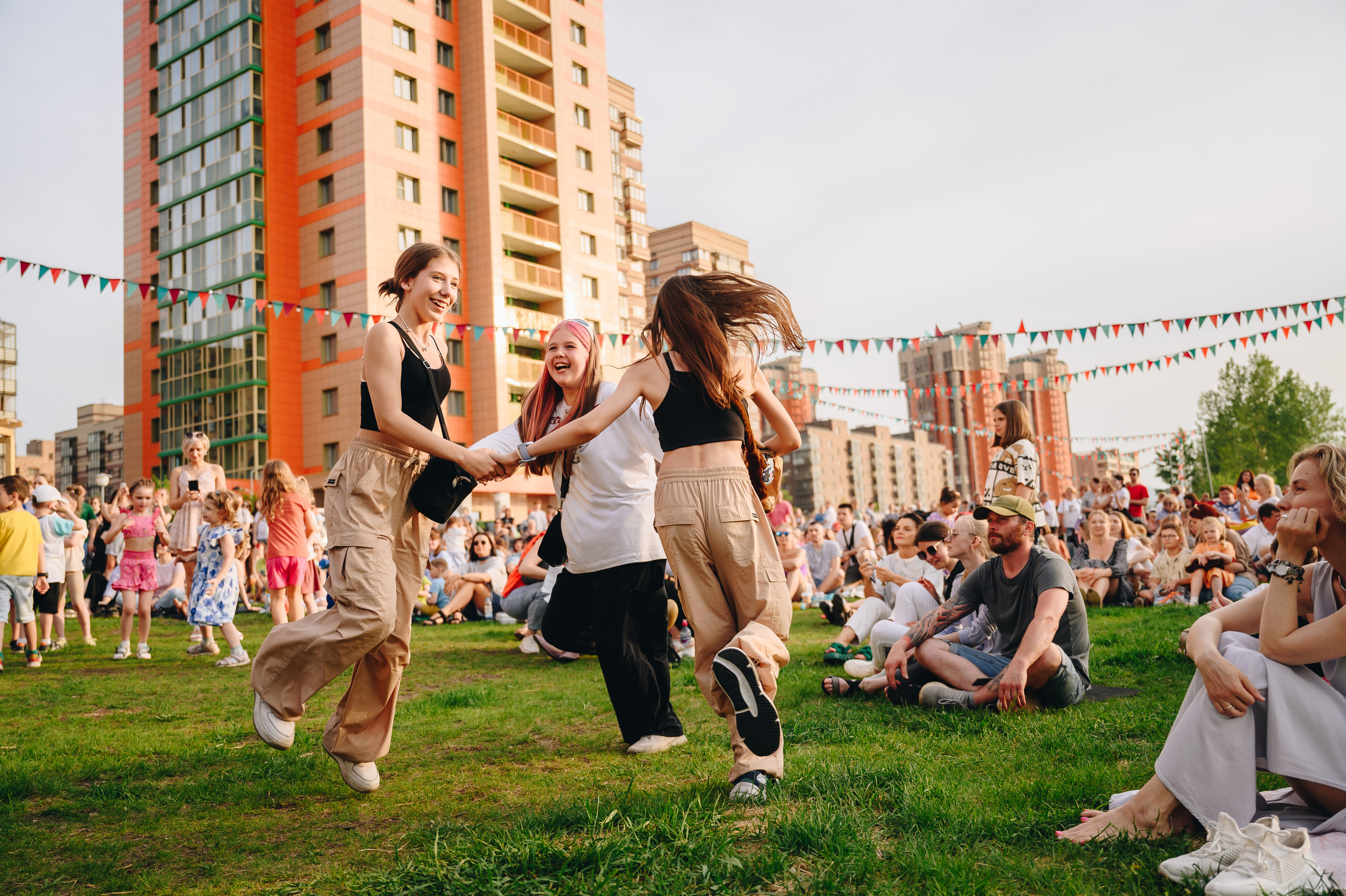 Репортажная съемка Красноярск,  фотосъемка конференций, юбилеев. Юлия Раскова — Портретный и семейный фотограф в Красноярске