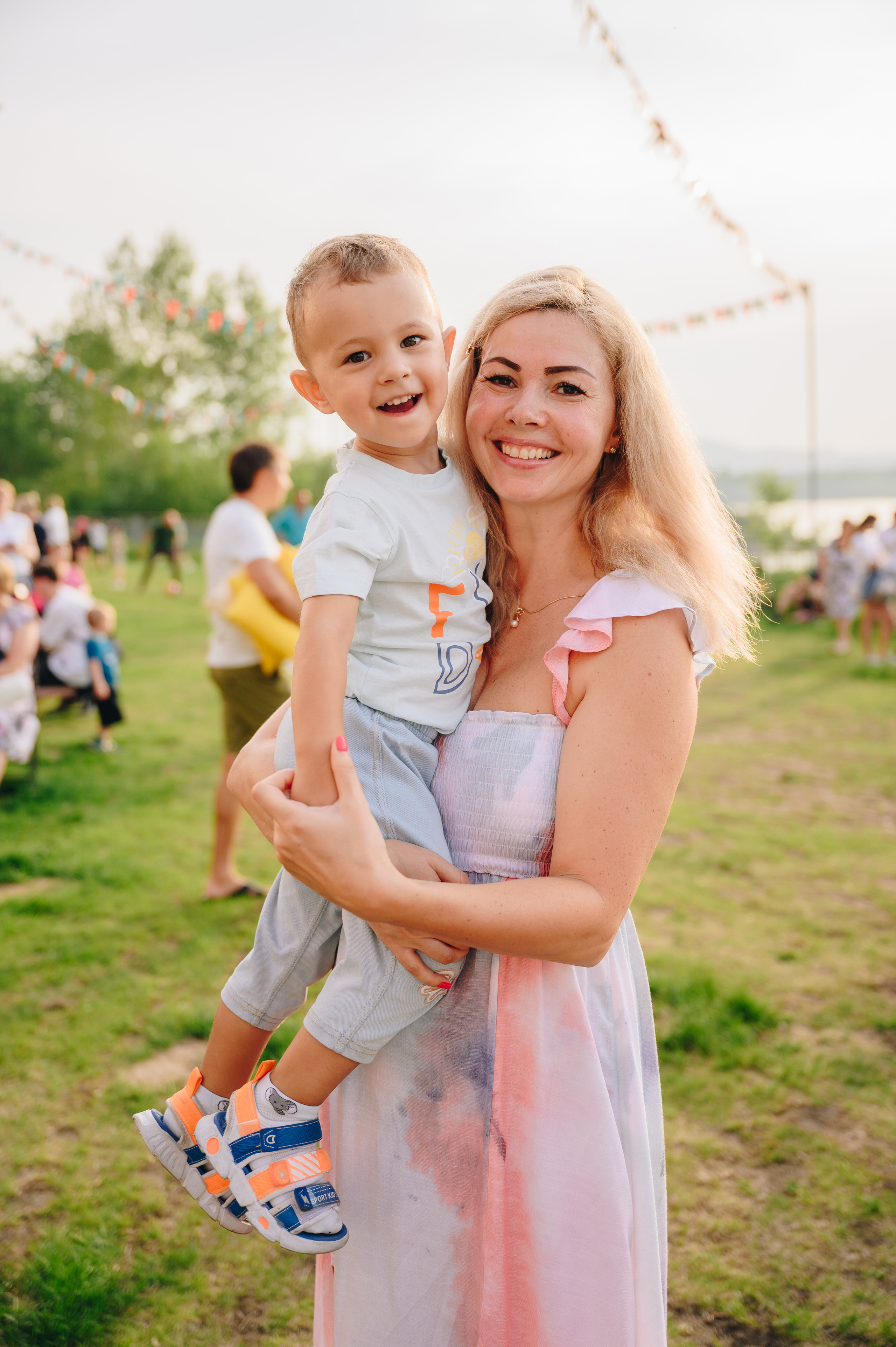 Репортажная съемка Красноярск,  фотосъемка конференций, юбилеев. Юлия Раскова — Портретный и семейный фотограф в Красноярске