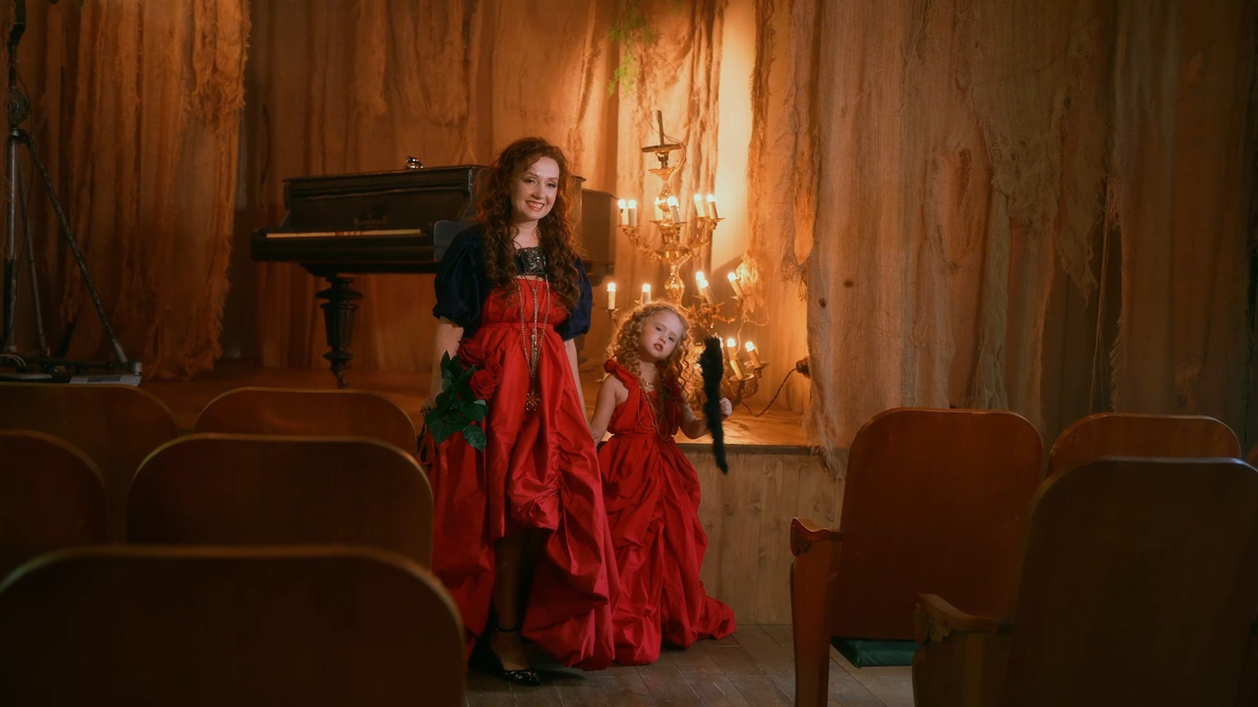 Наталья и Яна — Не просто съёмки, а целые миры 🎬. Видеограф / Фотограф  — Яна Спащанская