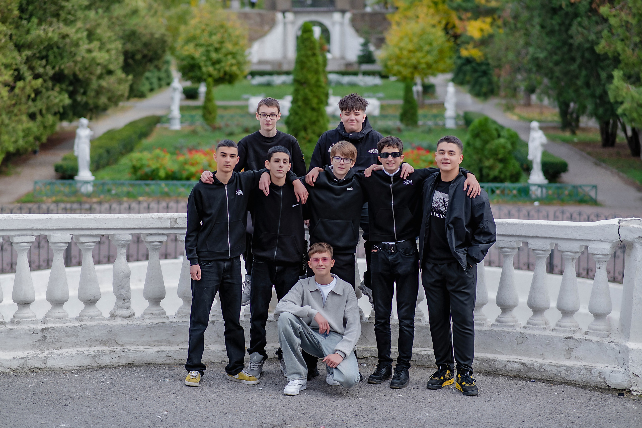 Выпускные (школьные) альбомы (книги) в Ростове-на-Дону. Современные Выпускные Альбомы в Ростове-на-Дону