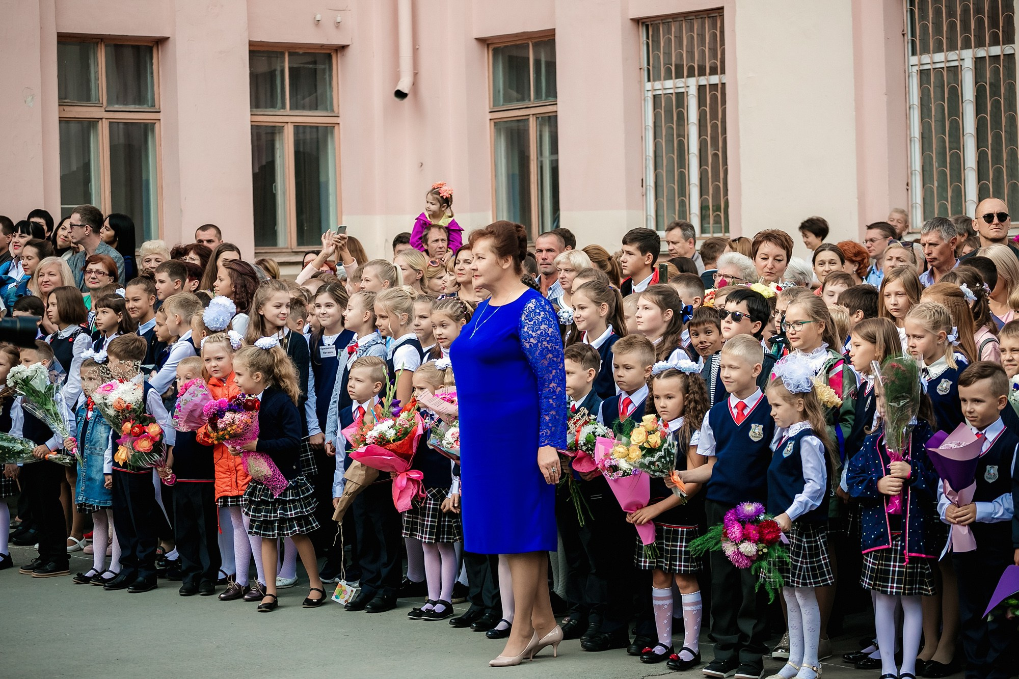 1 сентября. Свадебный репортажный и фуд фотограф в Барнауле Гайфулин Виталий