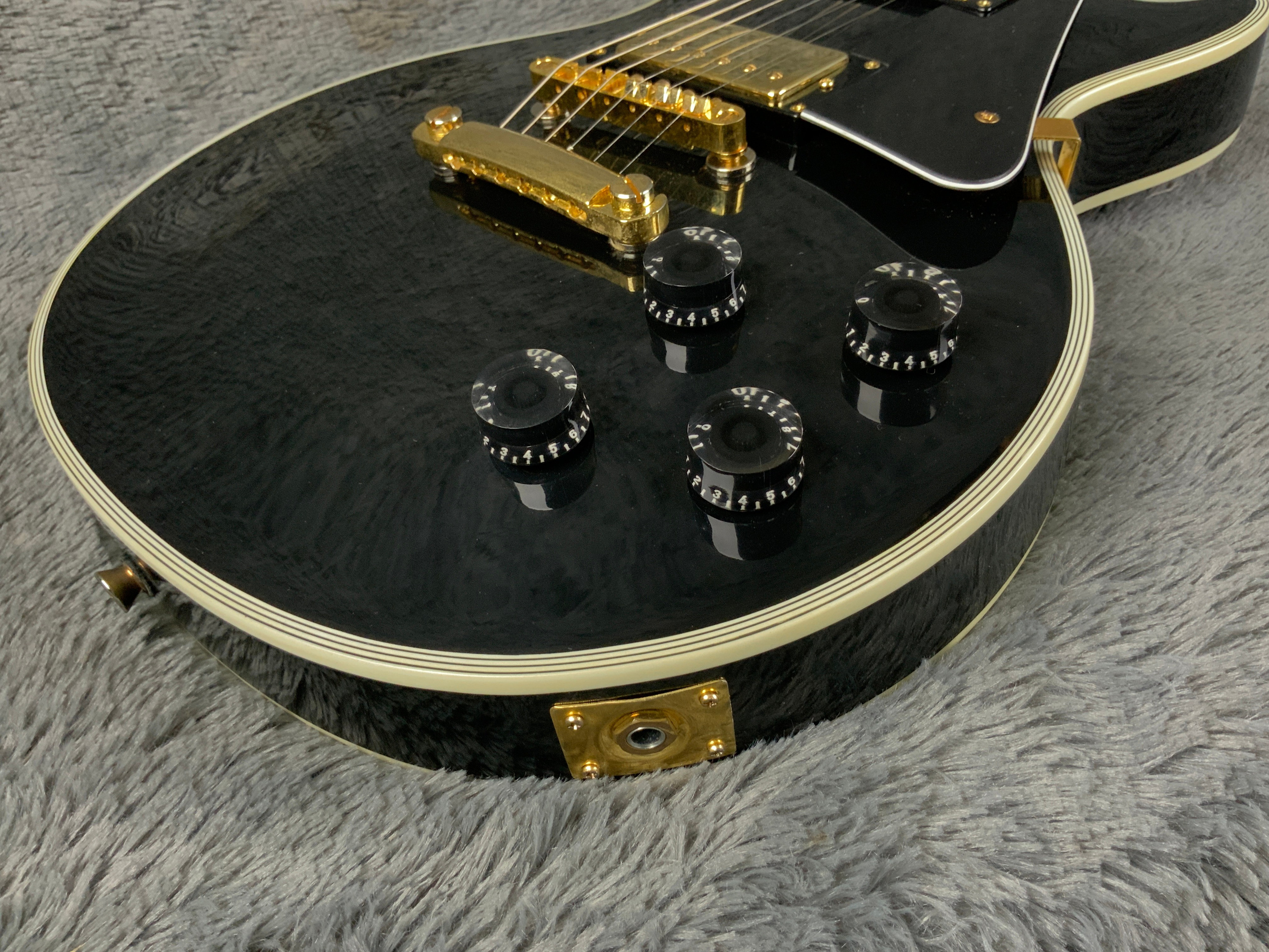 Maison Les Paul Custom China