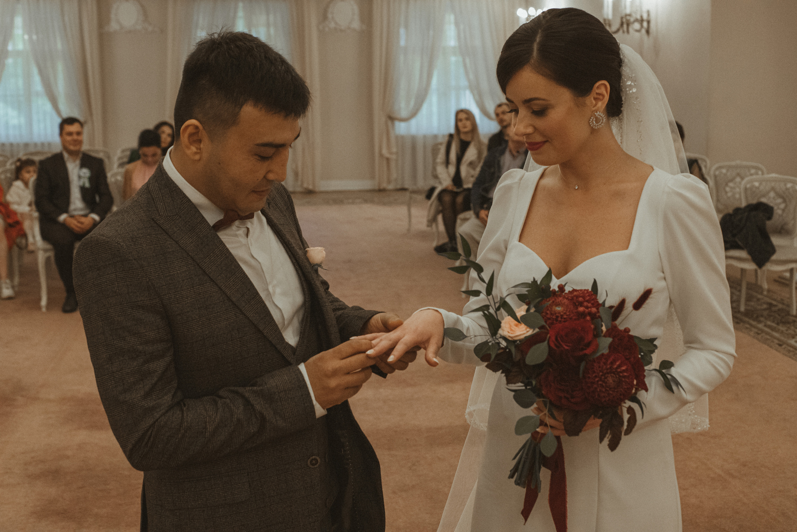 Свадебная история Ольги и Шерзода. Свадебный фотограф Санкт-Петербург Питер Сальникова Анна