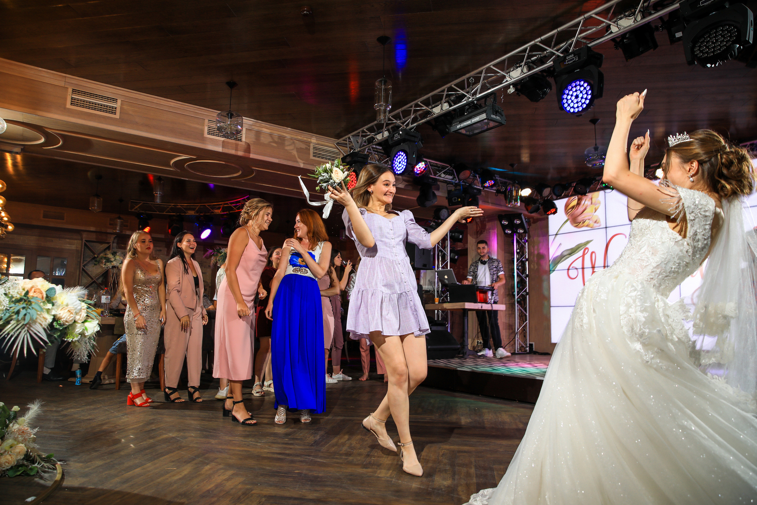 Дмитрий и Дарья. Фотограф в Саратове — Свадьба, выпускной, заказать 89376325252