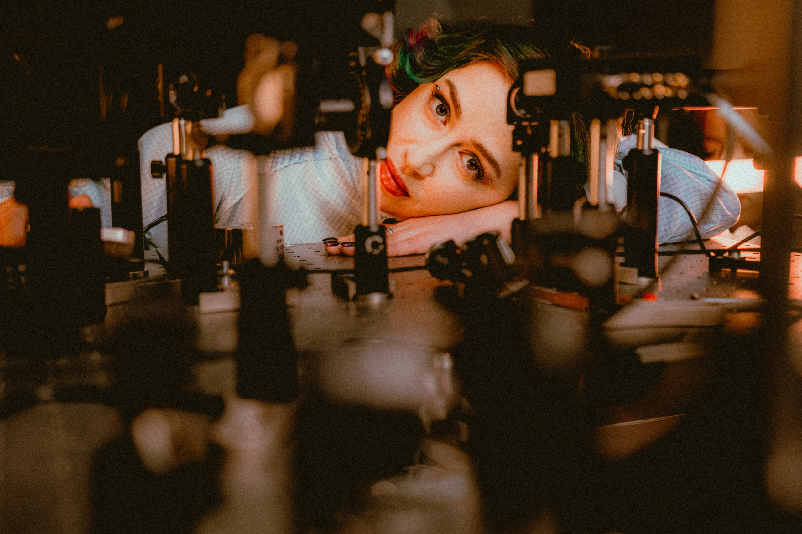 Works. Фотограф с цветным светом и оператор в Москве | Лиля Кичигина