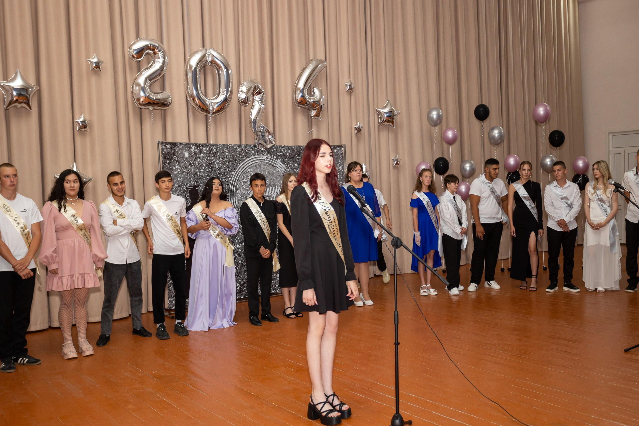 Вручение аттестата 2024 г. Выпускные альбомы Майкоп, Краснодар Елена Золотарева