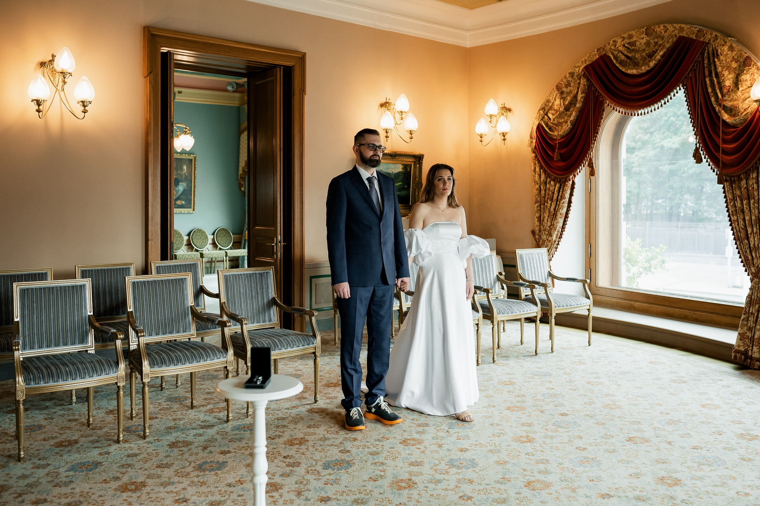 Роспись в Националь