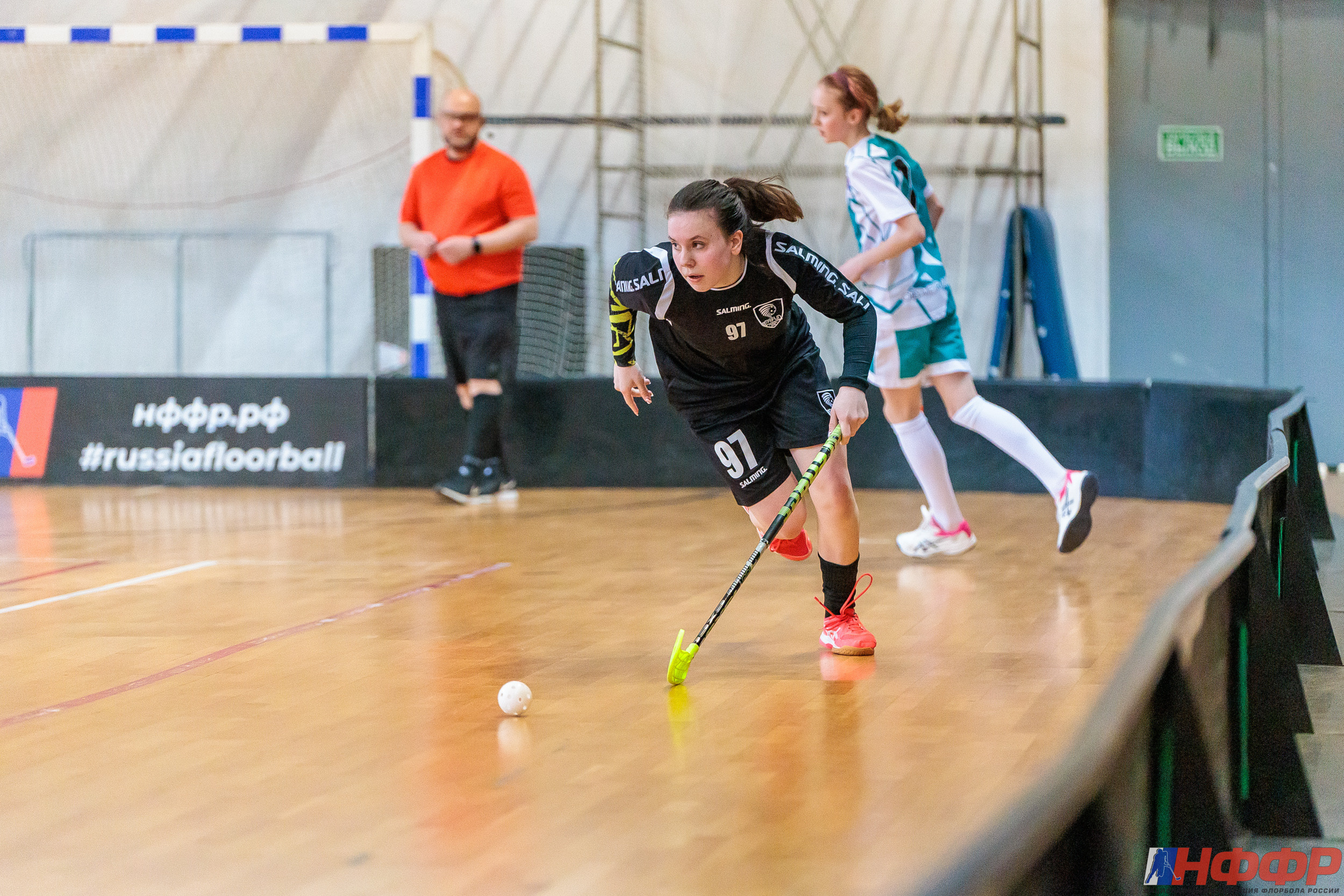 Флорбол. Чемпионат России (Высшая Лига, женщины) и Первенство России (девушки). Спортивный репортаж