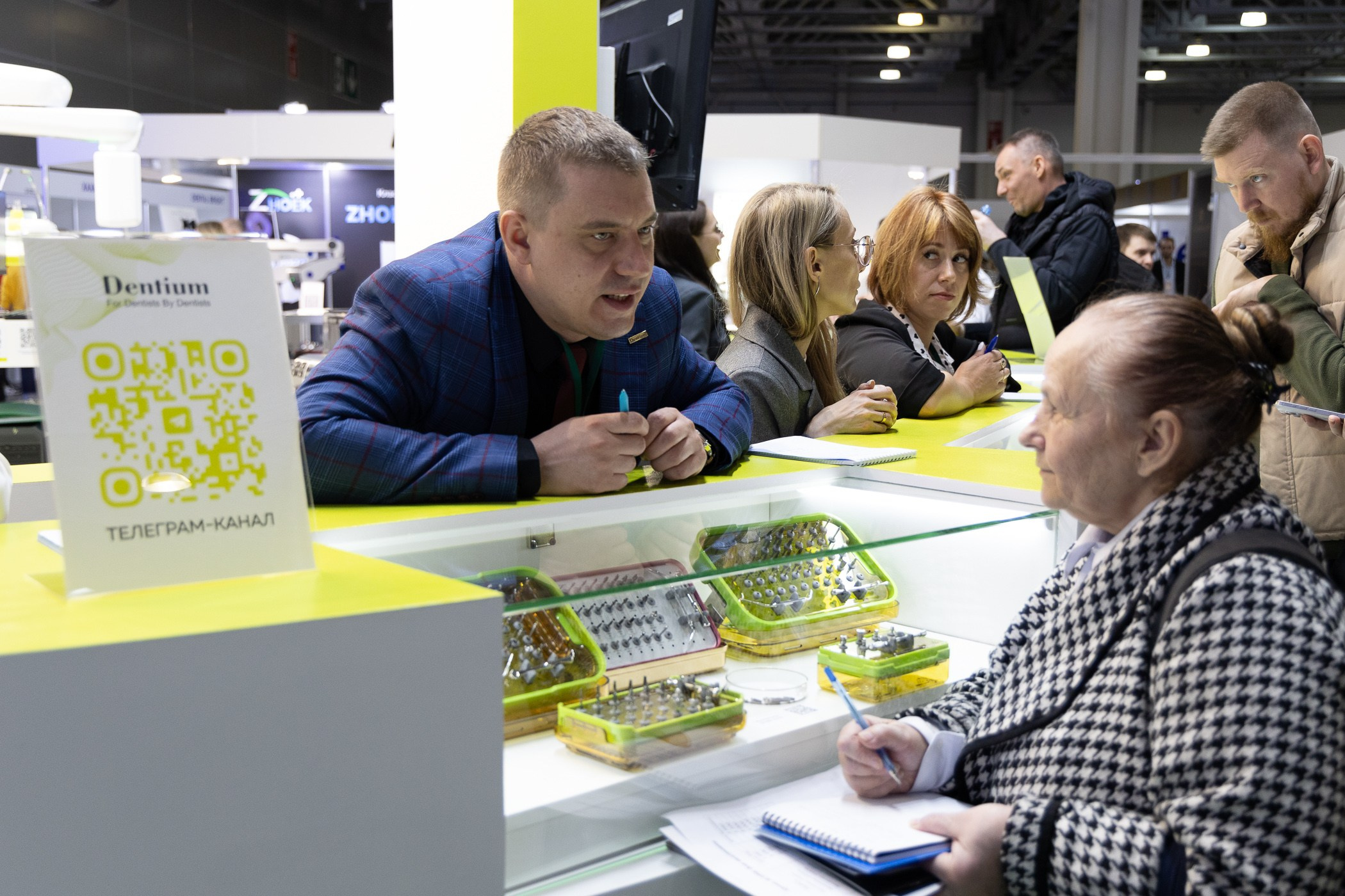 Фото и видео съёмка на выставках. Студия Максима Белослюдцева