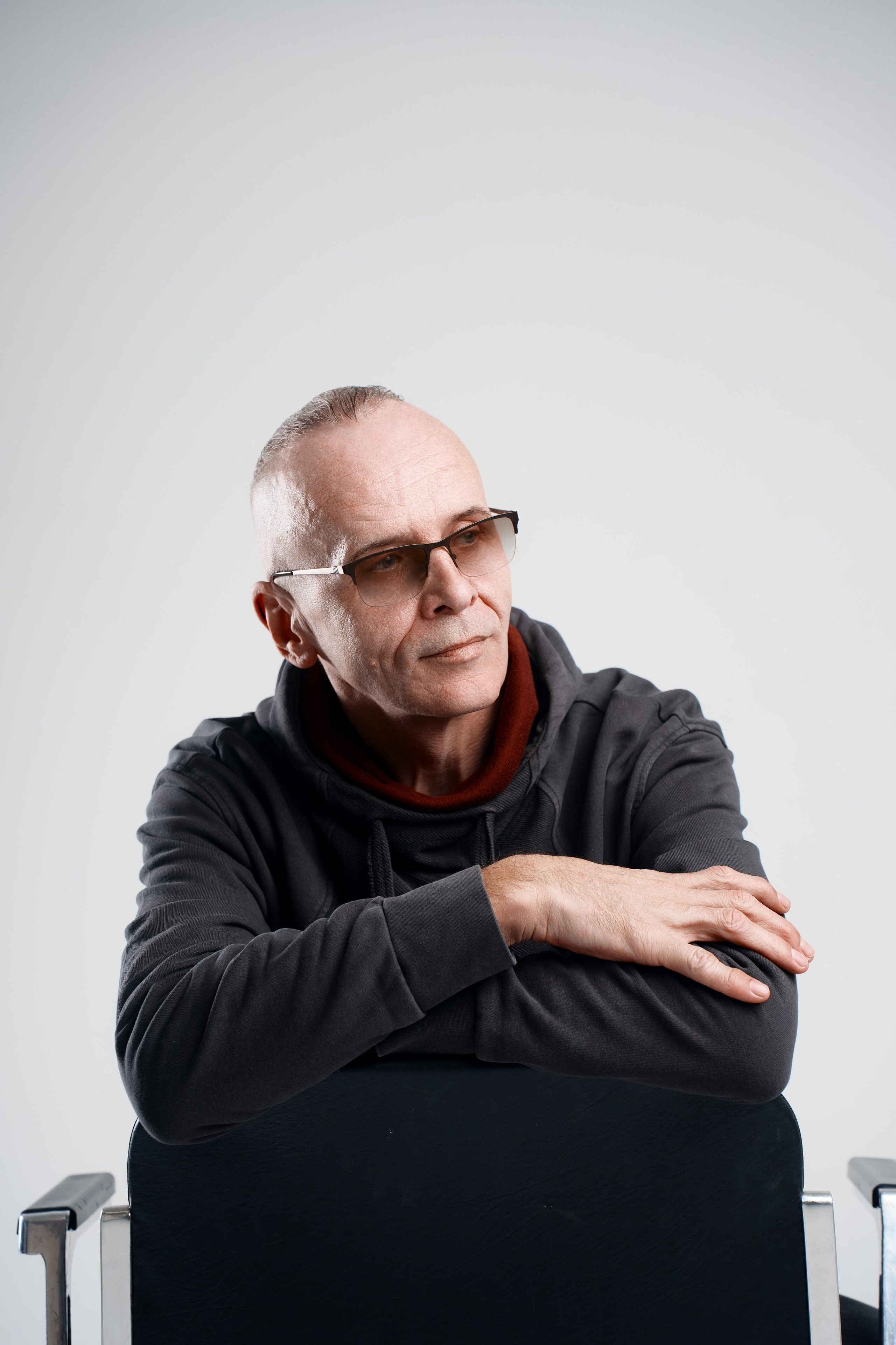 Юрий — мужская портретная съемка. Портретный фотограф в Москве — Вадим Галанин