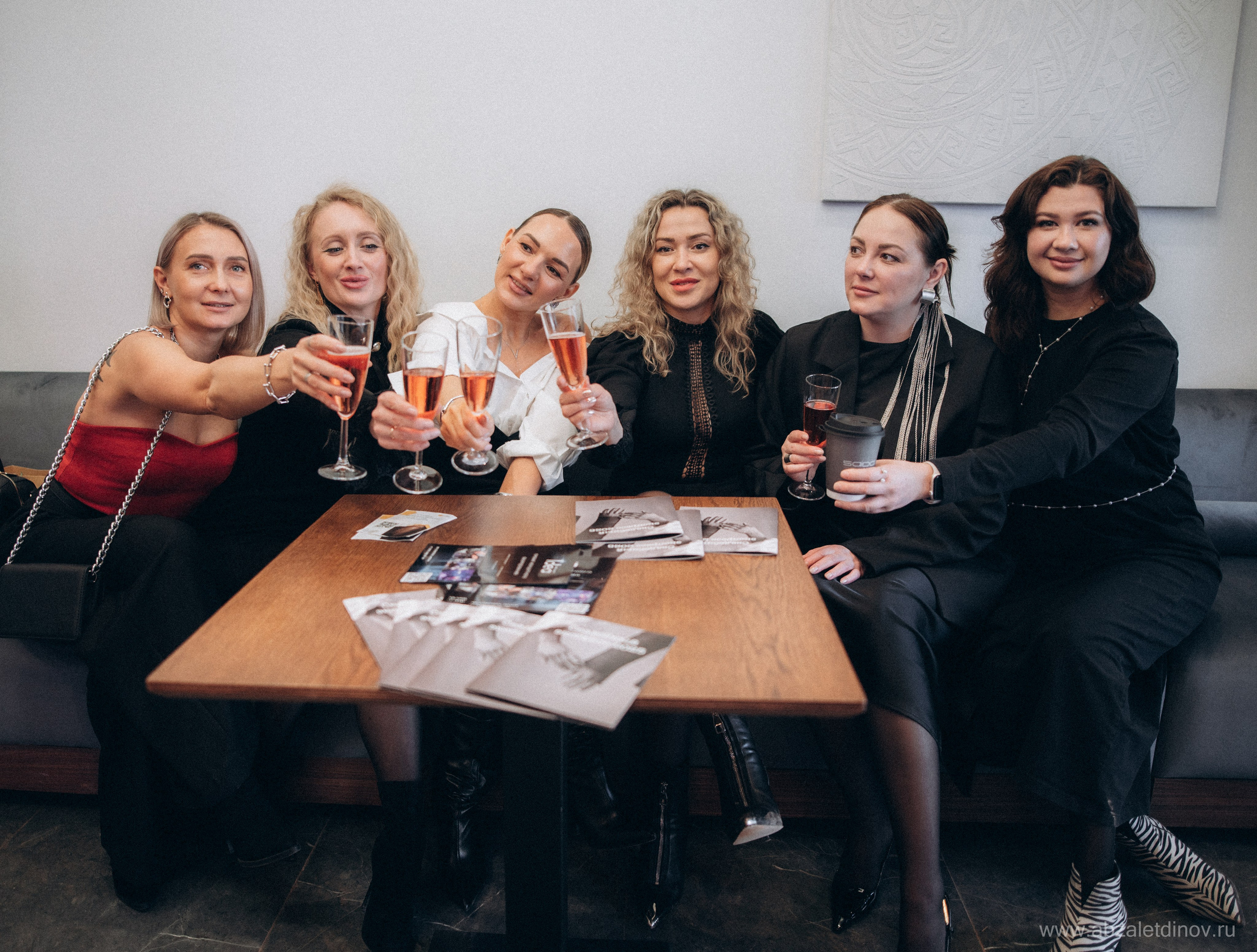 Свадебный экспресс 2025. Фотограф Белебей Абзалетдинов Артур