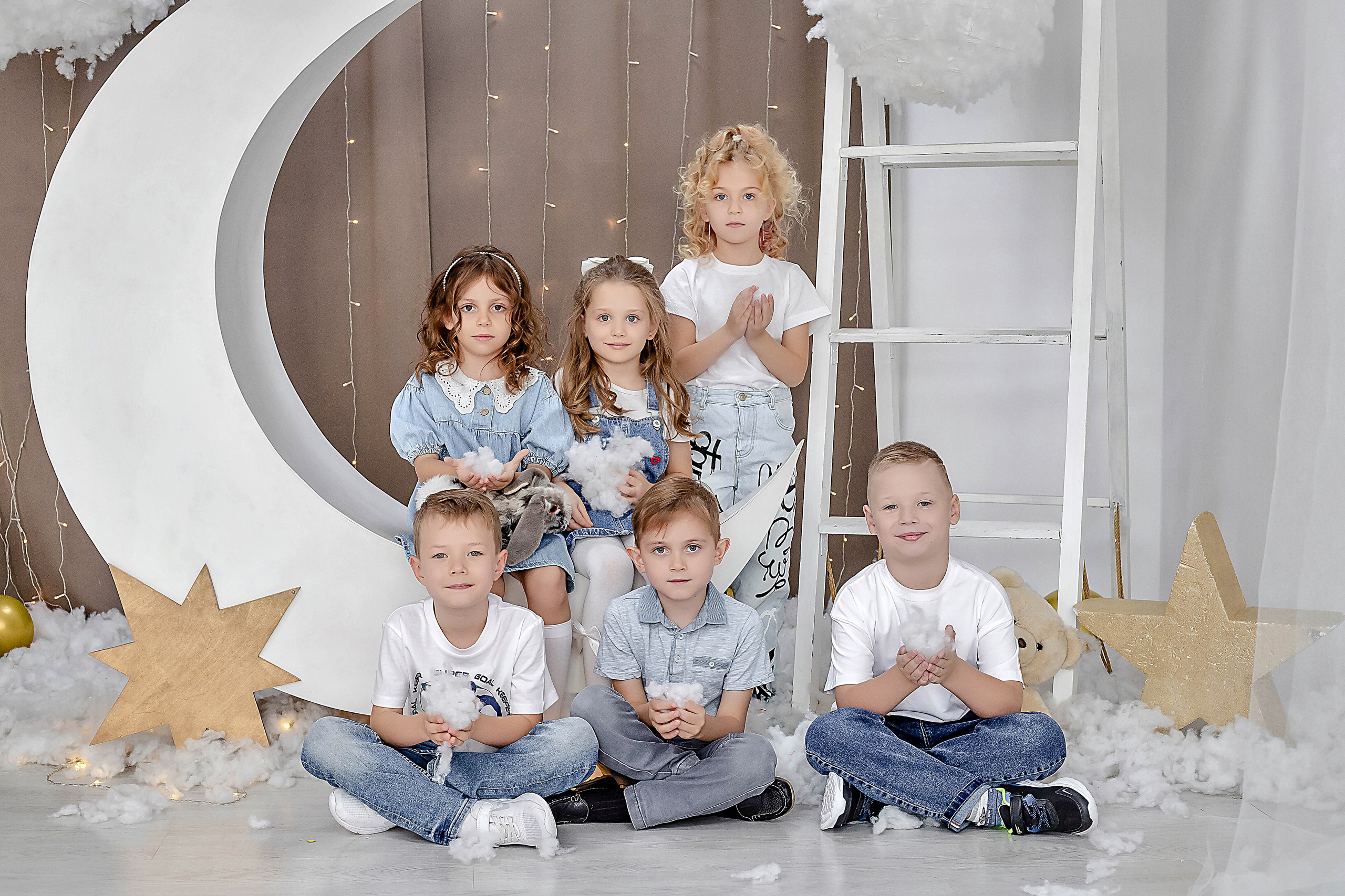 Выпускные (школьные) альбомы (книги) в Ростове-на-Дону. Современные Выпускные Альбомы в Ростове-на-Дону