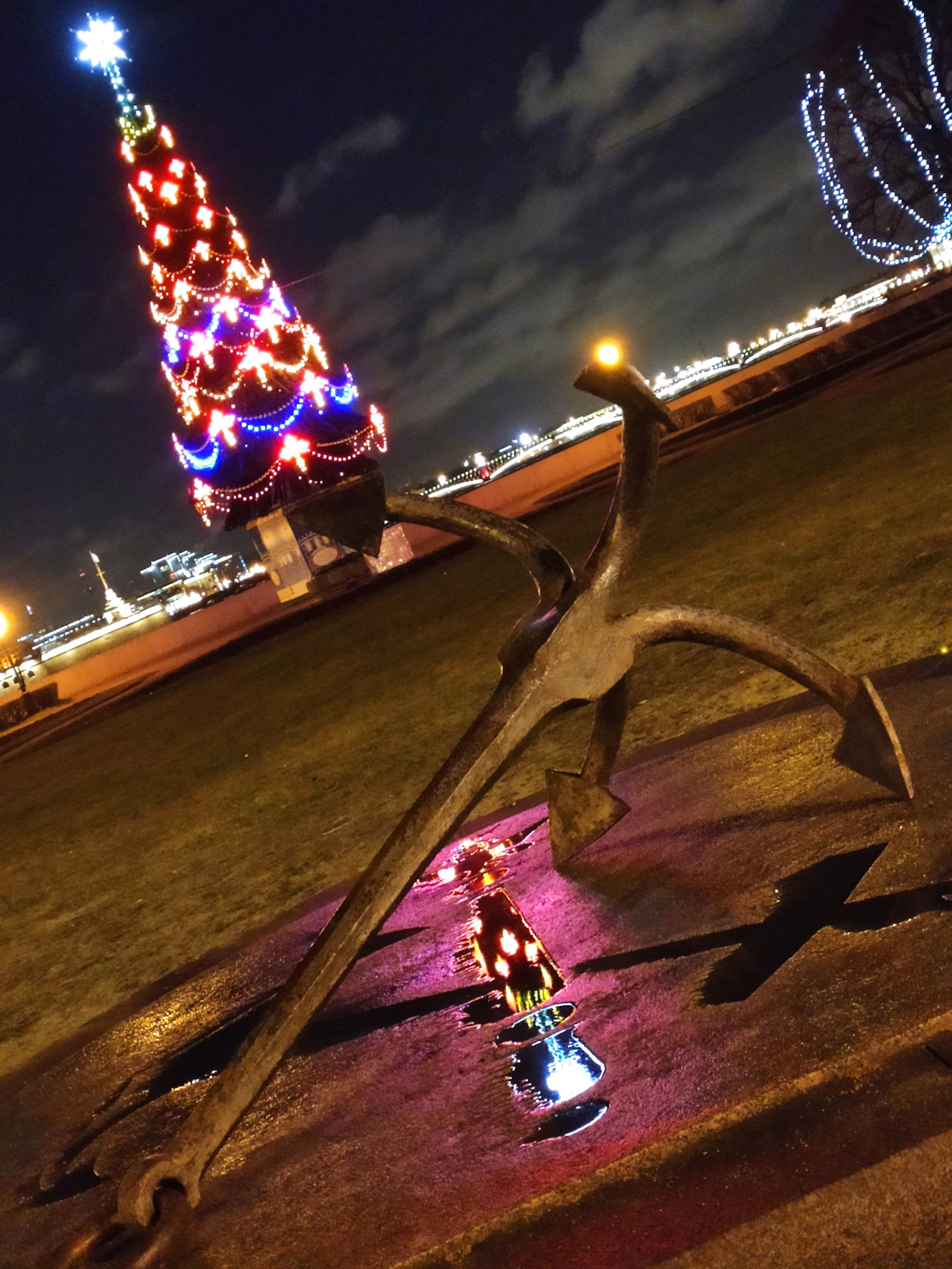 Елка на Стрелке