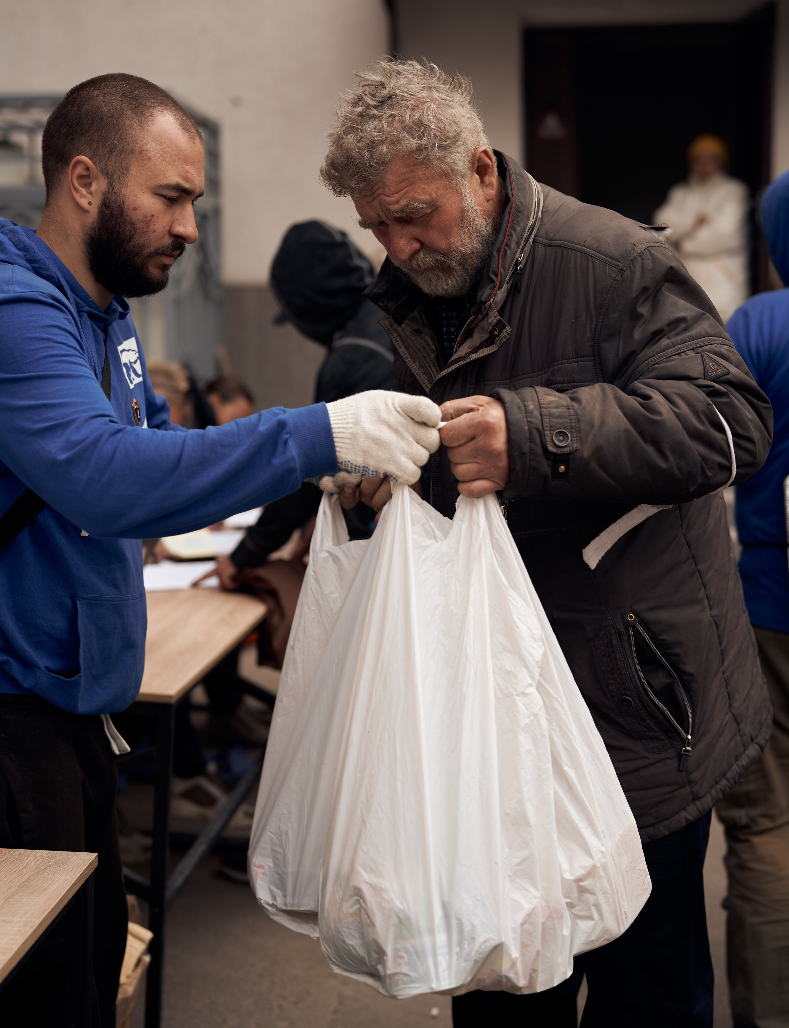 Волонтерский Мариуполь. Photographer Roman Filippov