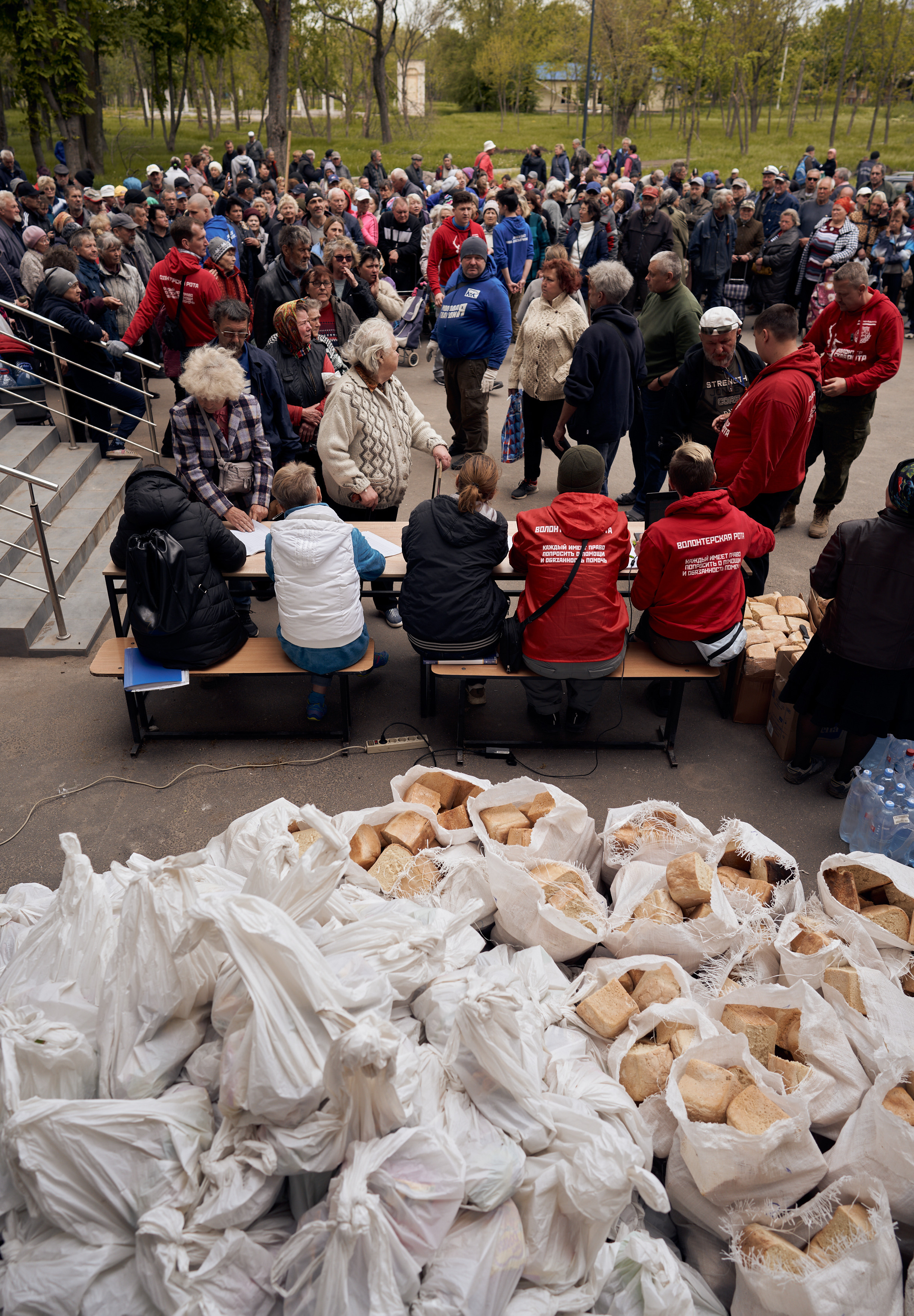 Волонтерский Мариуполь. Photographer Roman Filippov