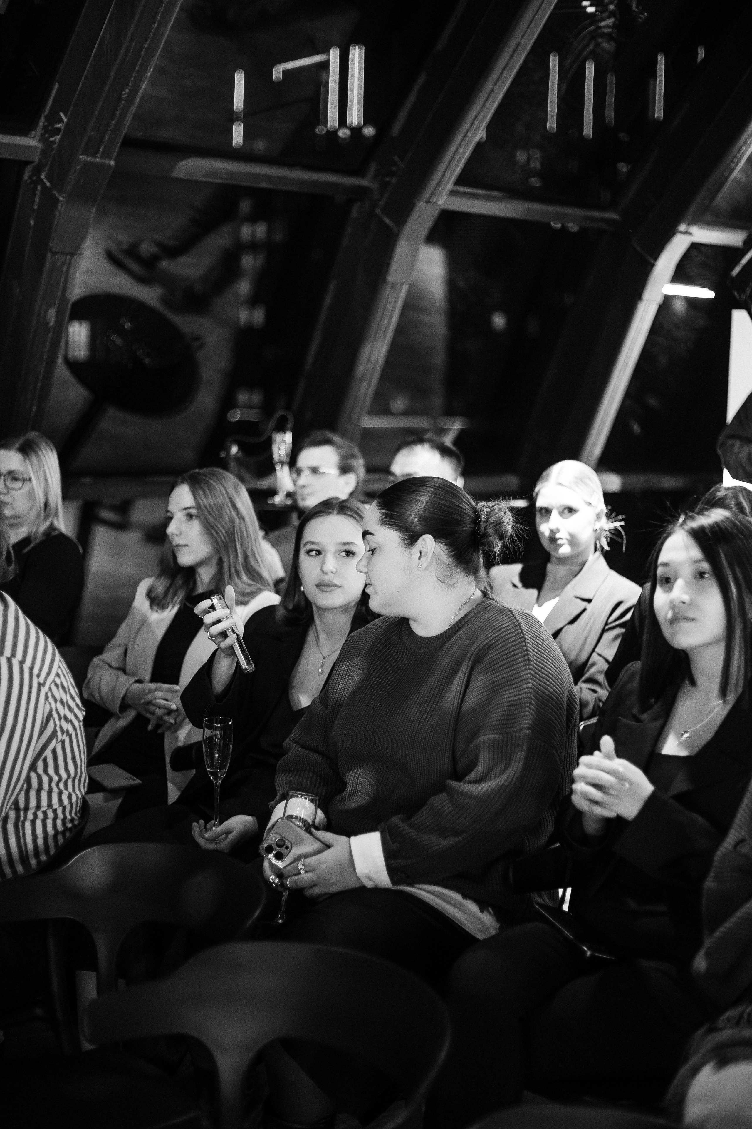 ПЯТНИЦА 2.0. СВОИ. ФОТООТЧЕТЫ-СОБЫТИЯ-МЕСТА