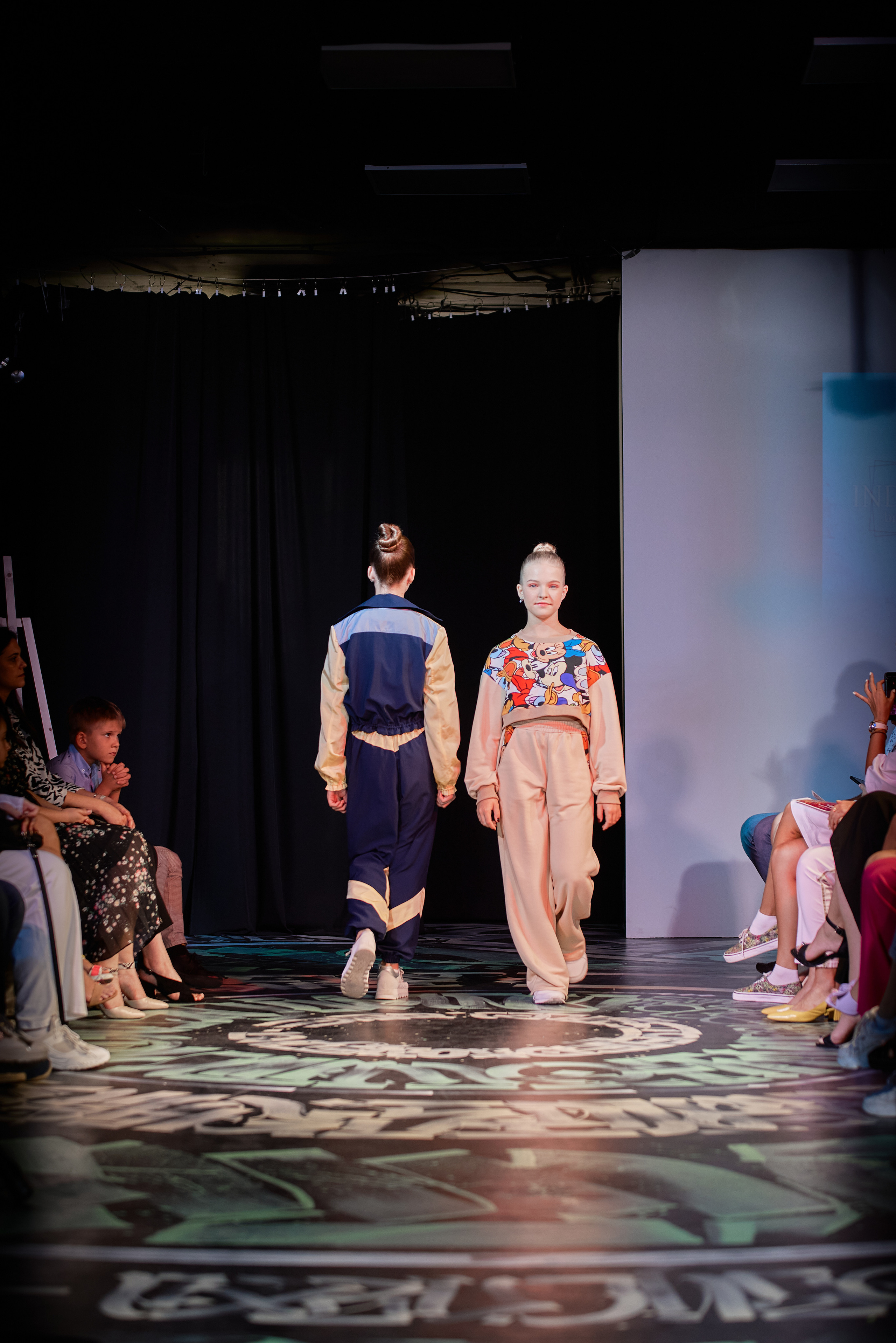 Модный спорт в Open Space. Профессиональный фотограф (Краснодар) Роман Гончаров