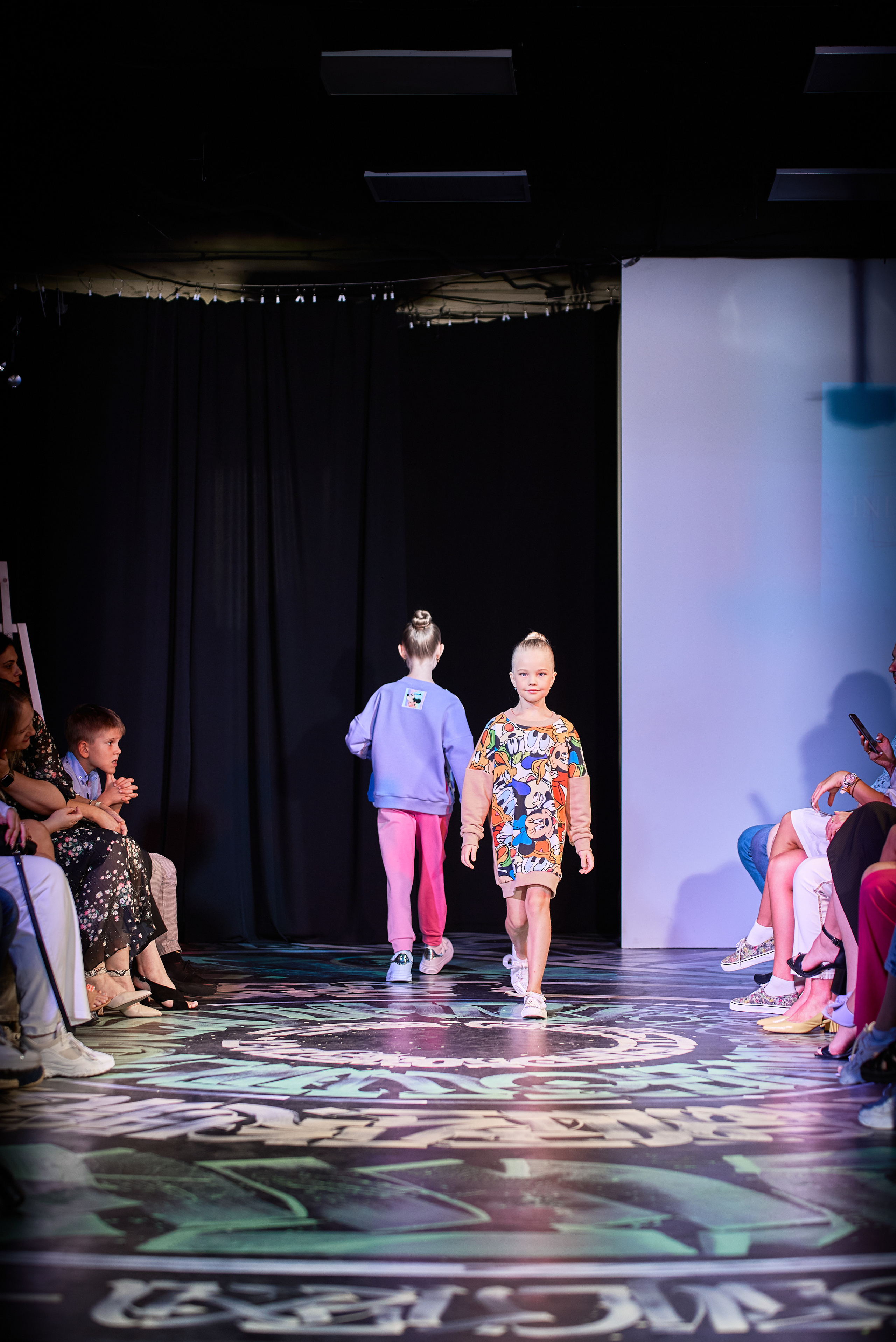 Модный спорт в Open Space. Профессиональный фотограф (Краснодар) Роман Гончаров