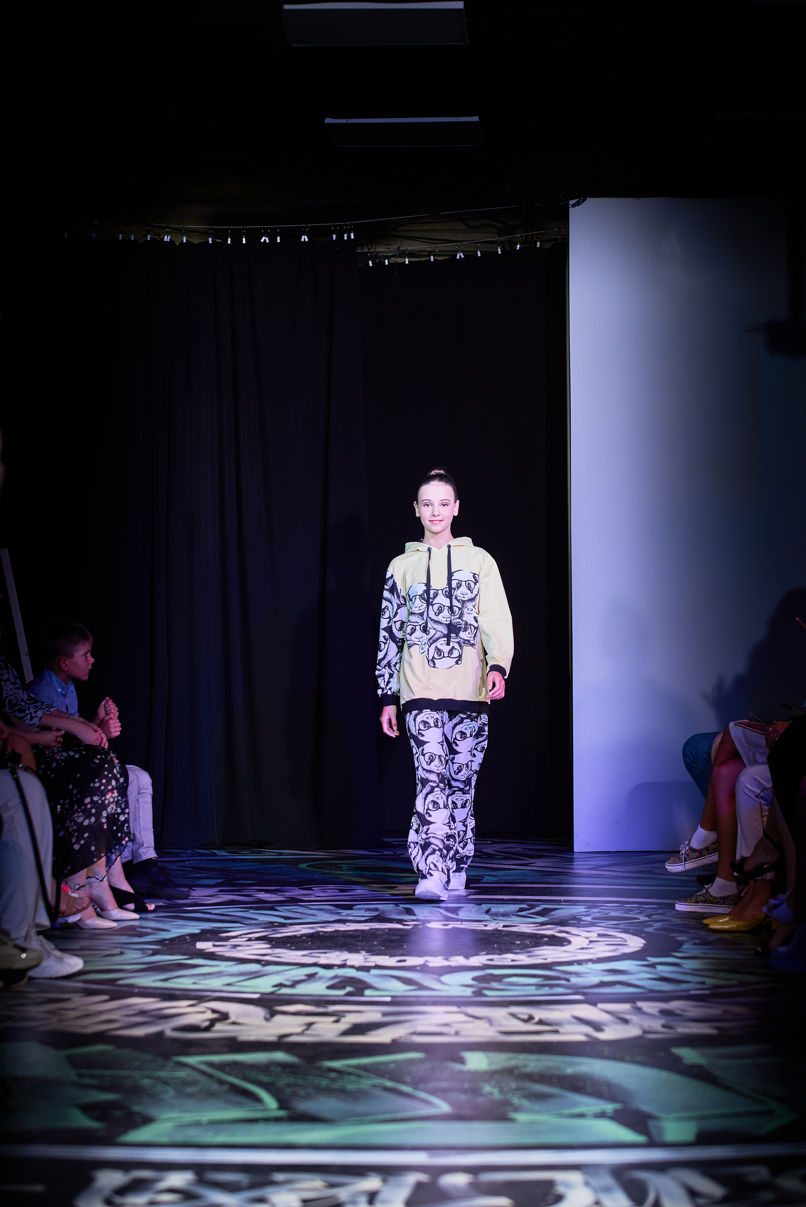 Модный спорт в Open Space. Профессиональный фотограф (Краснодар) Роман Гончаров