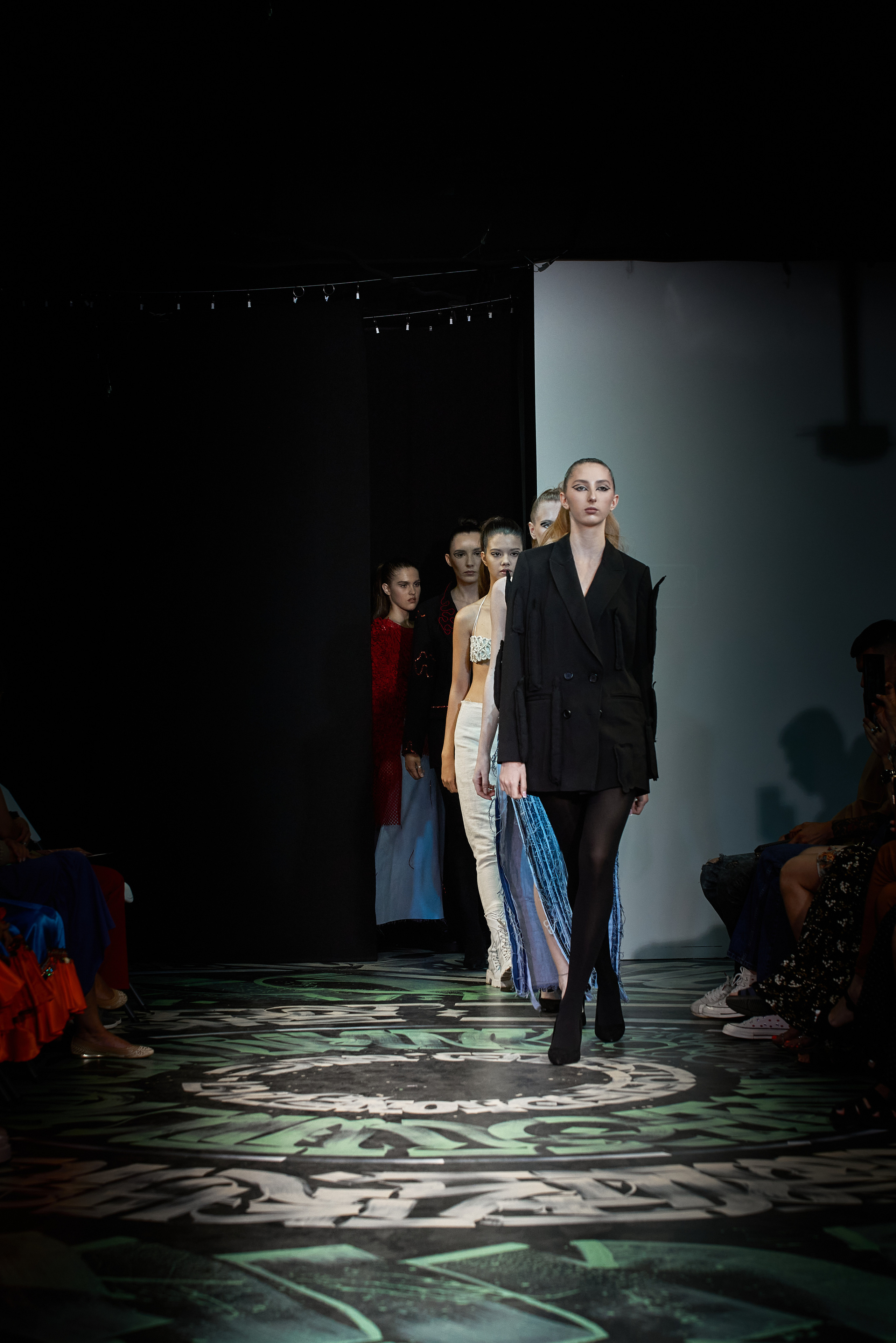 Этнический модный показ в Open Space. Профессиональный фотограф (Краснодар) Роман Гончаров