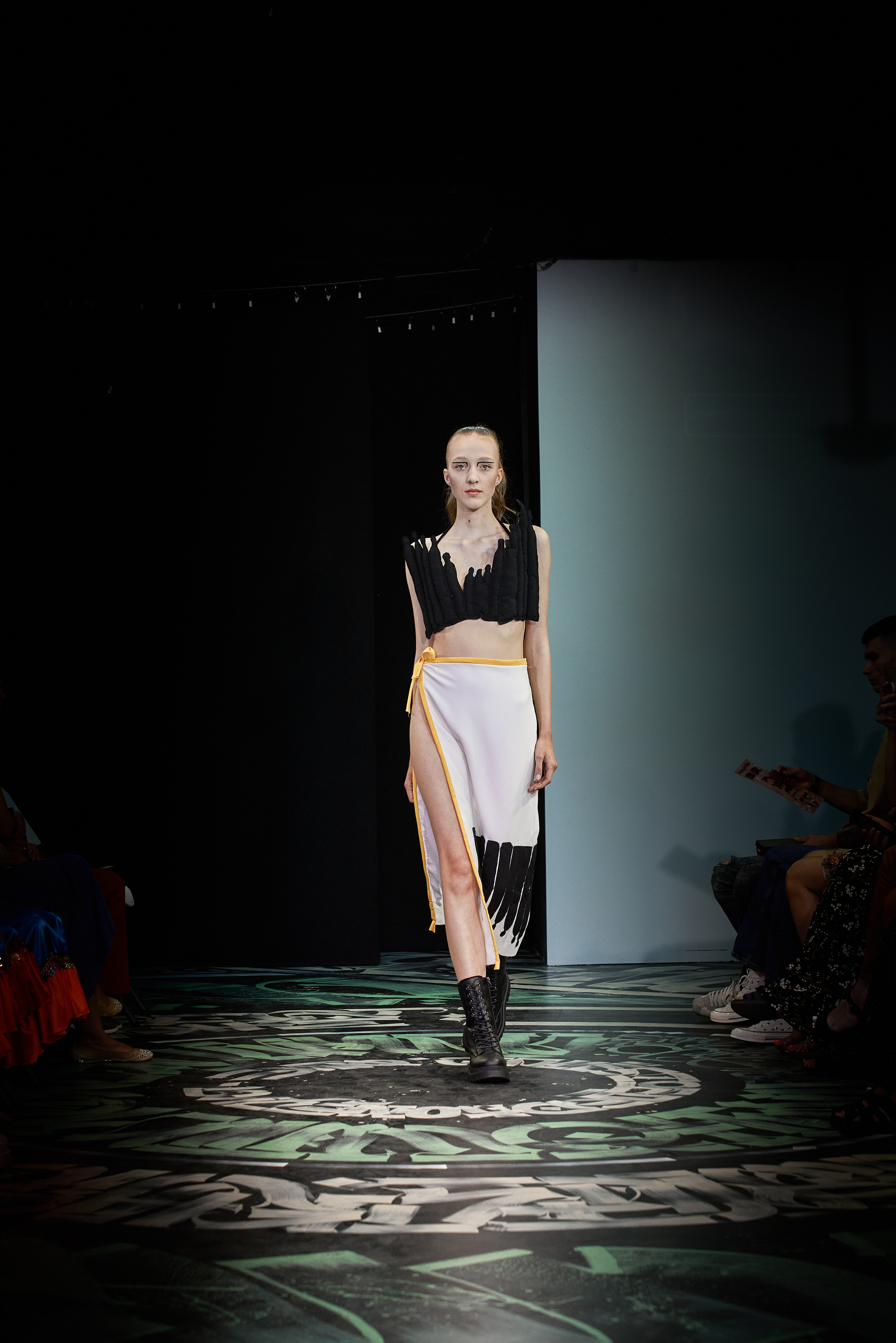 Этнический модный показ в Open Space. Профессиональный фотограф (Краснодар) Роман Гончаров