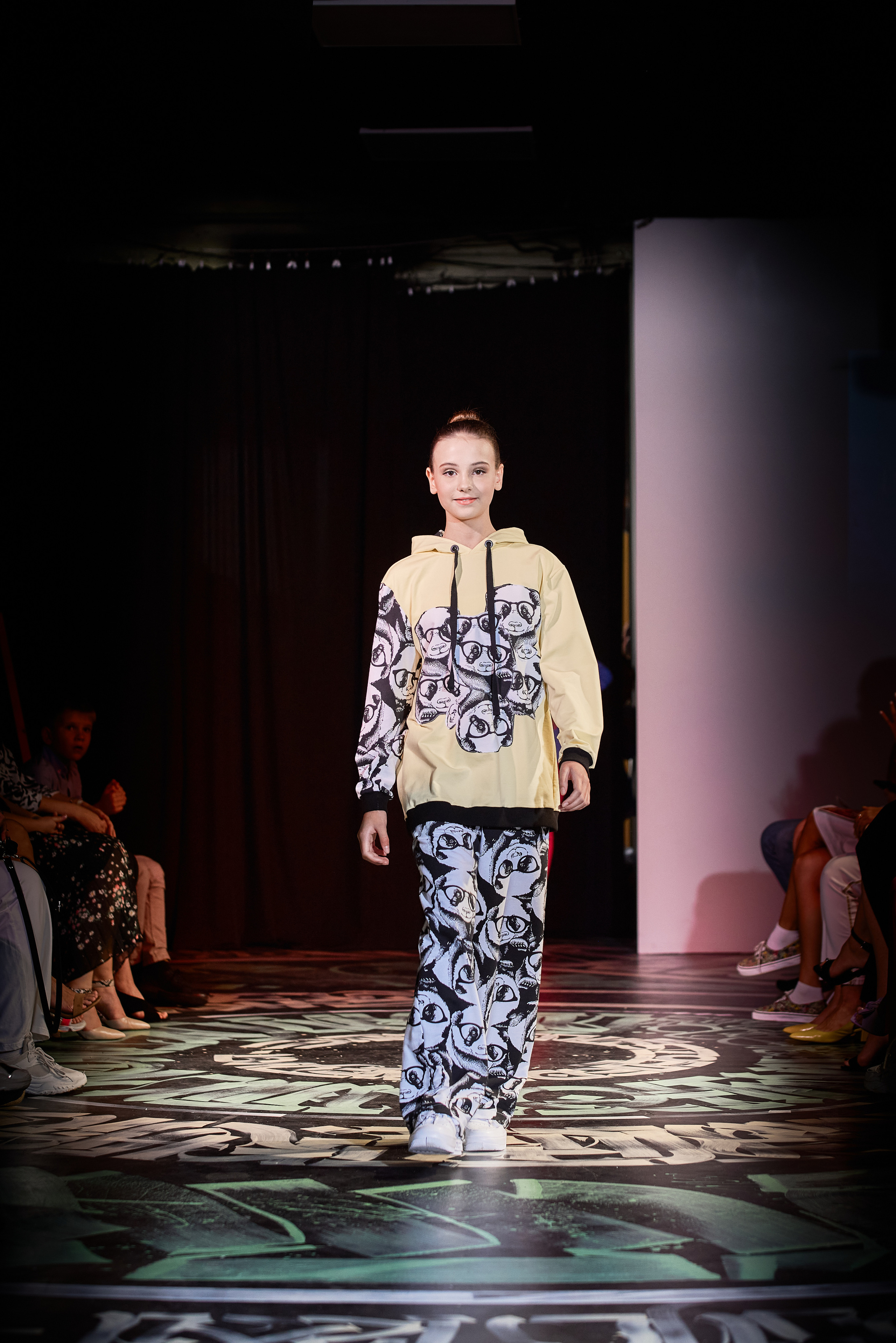 Модный спорт в Open Space. Профессиональный фотограф (Краснодар) Роман Гончаров